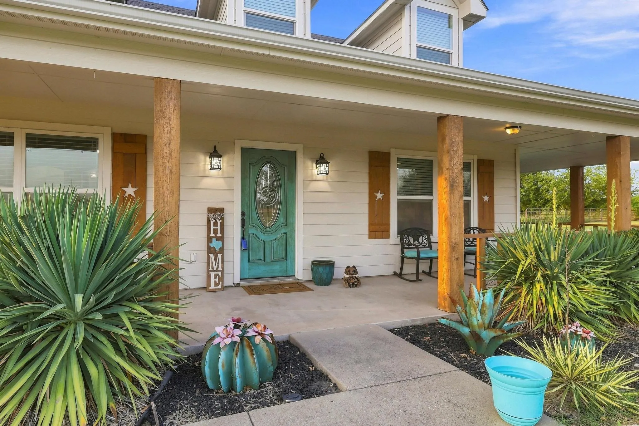 Single Family Residence For Sale in Collin County , 2455 County Road 700, Farmersville, Texas 75442, 6 Bedroom, 4 Bathroom, Garage spaces, 2,662 Sqft, built in 2010, mls#21348650, Real Estate Agent in Farmersville, Homes For Sale in Collin county, Homes For Sale in Farmersville, Realtor in Farmersville Texas, Real Estate Brokerage Independent Realty Texas, Luminita Cordes Realtor