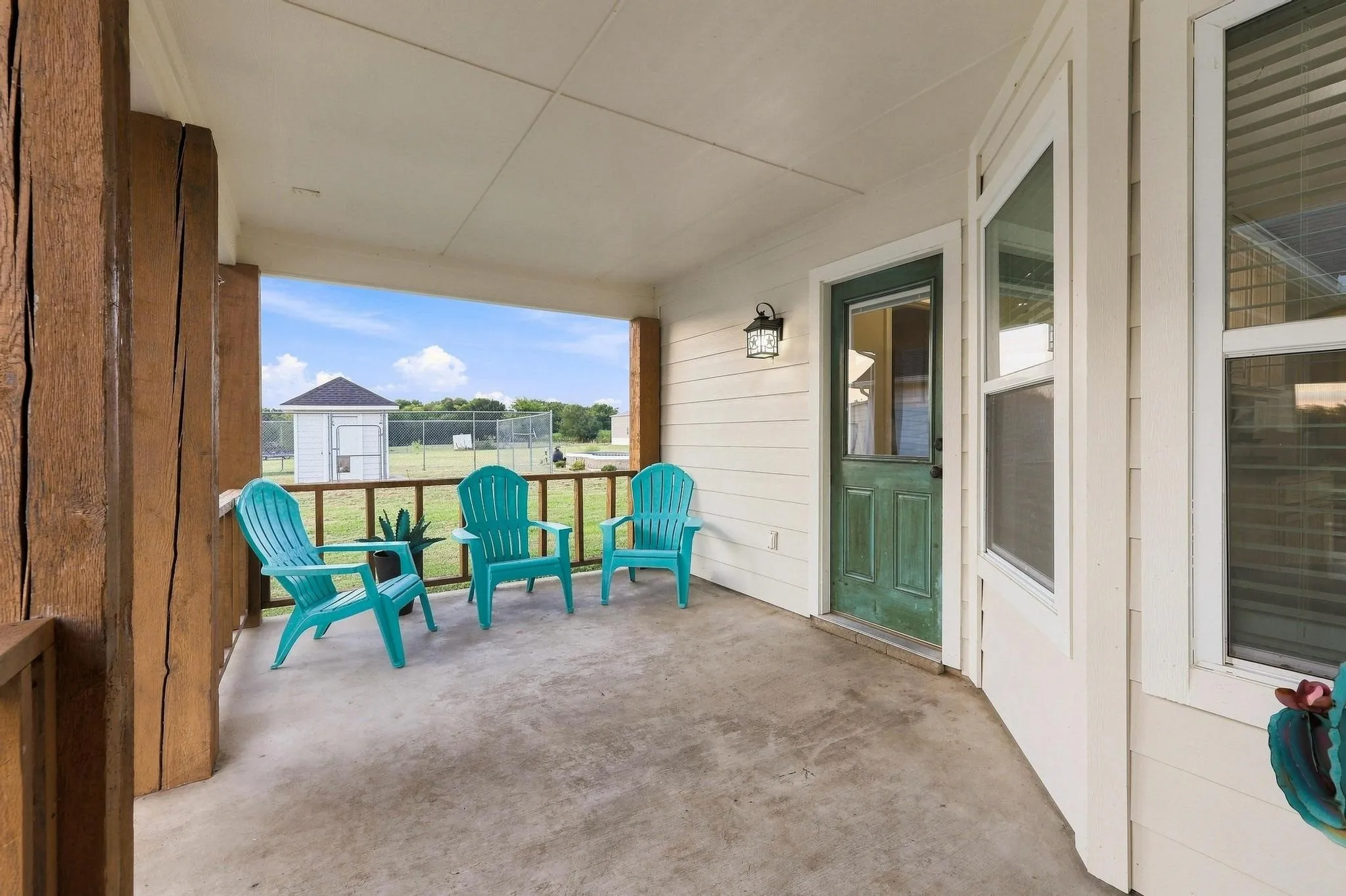 Single Family Residence For Sale in Collin County , 2455 County Road 700, Farmersville, Texas 75442, 6 Bedroom, 4 Bathroom, Garage spaces, 2,662 Sqft, built in 2010, mls#21348650, Real Estate Agent in Farmersville, Homes For Sale in Collin county, Homes For Sale in Farmersville, Realtor in Farmersville Texas, Real Estate Brokerage Independent Realty Texas, Luminita Cordes Realtor