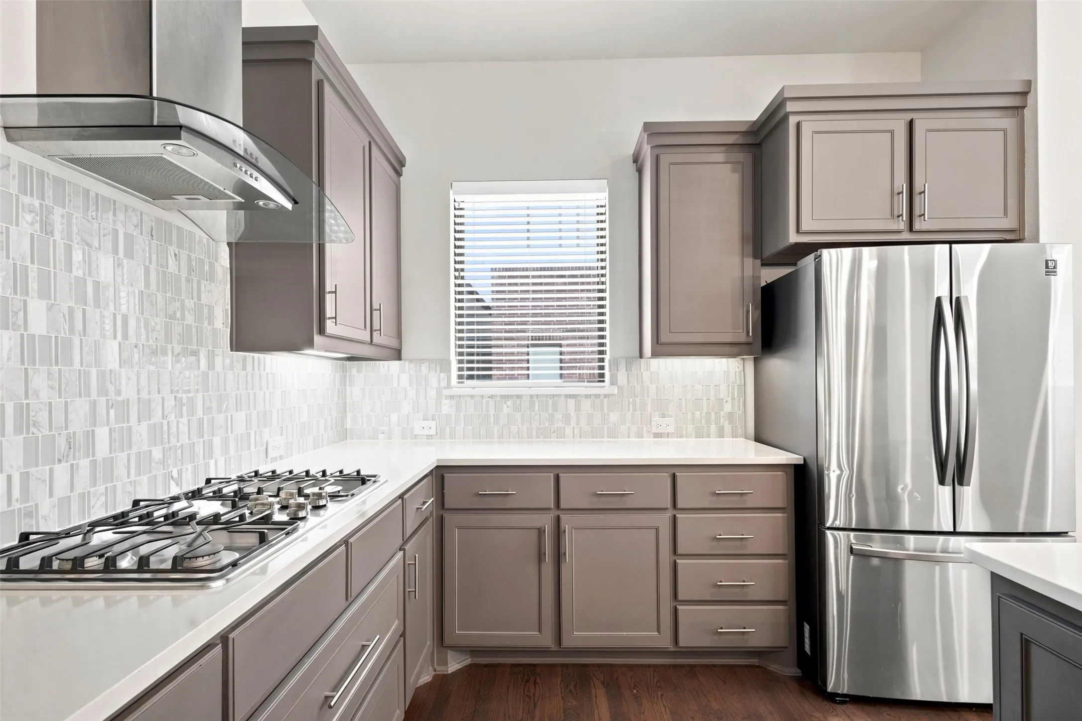 Townhouse For Sale in Dallas County , 8234 Laflin Lane, Dallas, Texas 75231, 2 Bedroom, 2 Bathroom, 2 Garage spaces, 1,438 Sqft, built in 2018, Price $474,900, mls#21352255, Real Estate Agent in Dallas, Homes For Sale in Dallas county, Homes For Sale in Dallas, Realtor in Dallas Texas, Real Estate Brokerage Independent Realty Texas, Luminita Cordes Realtor