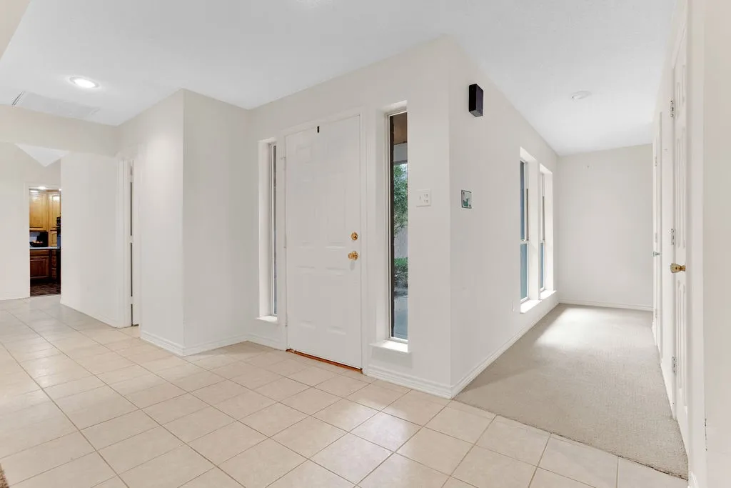 Single Family Residence For Sale in Smith County , 1633 Brookhollow Drive, Hideaway, Texas 75771, 3 Bedroom, 3 Bathroom, 2 Garage spaces, 2,494 Sqft, built in 1995, mls#21352259, Real Estate Agent in Hideaway, Homes For Sale in Smith county, Homes For Sale in Hideaway, Realtor in Hideaway Texas, Real Estate Brokerage Independent Realty Texas, Luminita Cordes Realtor