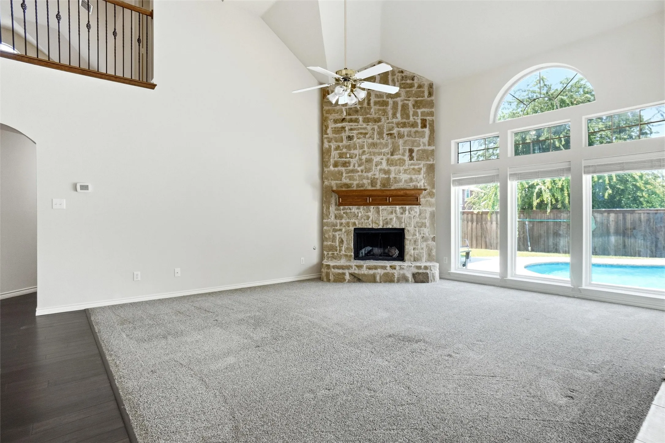Single Family Residence For Sale in Tarrant County , 5231 Woodfield Drive, Grand Prairie, Texas 75052, 5 Bedroom, 4 Bathroom, 2 Garage spaces, 4,534 Sqft, built in 2006, mls#21336063, Real Estate Agent in Grand Prairie, Homes For Sale in Tarrant county, Homes For Sale in Grand Prairie, Realtor in Grand Prairie Texas, Real Estate Brokerage Independent Realty Texas, Luminita Cordes Realtor