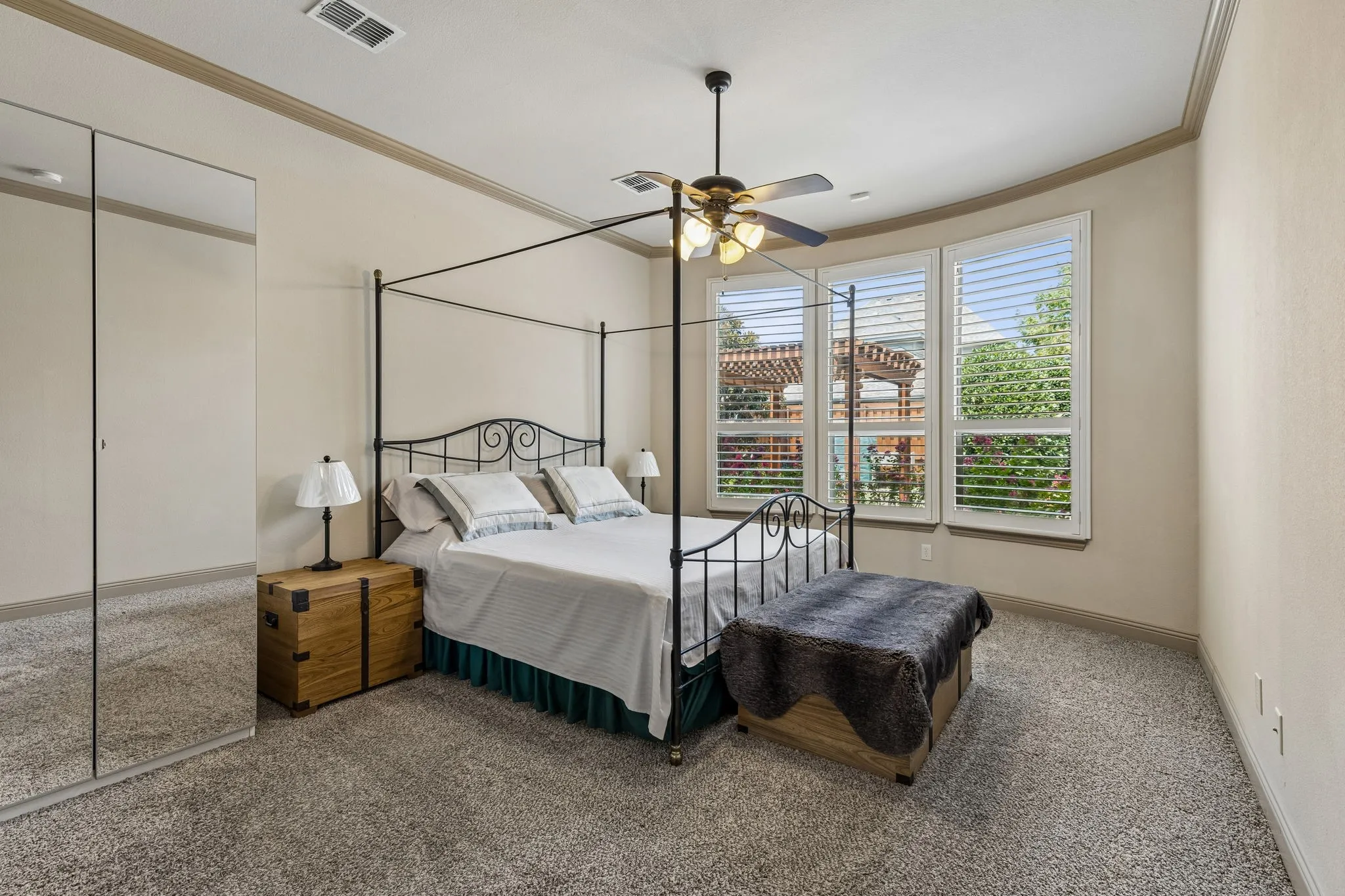 Single Family Residence For Sale in Collin County , 5600 Ridgepass Lane, Mc Kinney, Texas 75071, 4 Bedroom, 4 Bathroom, 3 Garage spaces, 3,324 Sqft, built in 2014, mls#21352009, Real Estate Agent in Mc Kinney, Homes For Sale in Collin county, Homes For Sale in Mc Kinney, Realtor in Mc Kinney Texas, Real Estate Brokerage Independent Realty Texas, Luminita Cordes Realtor