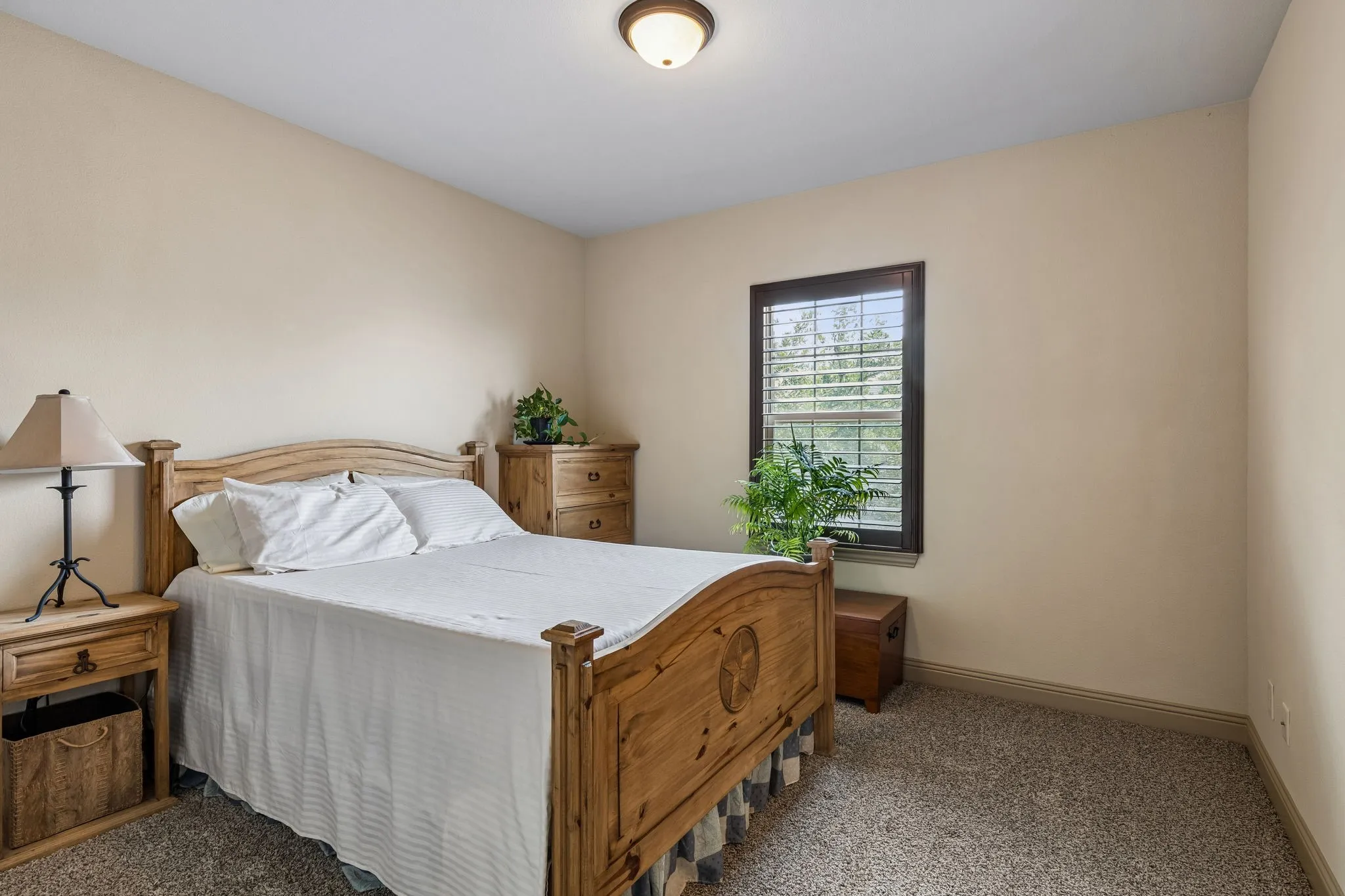 Single Family Residence For Sale in Collin County , 5600 Ridgepass Lane, Mc Kinney, Texas 75071, 4 Bedroom, 4 Bathroom, 3 Garage spaces, 3,324 Sqft, built in 2014, mls#21352009, Real Estate Agent in Mc Kinney, Homes For Sale in Collin county, Homes For Sale in Mc Kinney, Realtor in Mc Kinney Texas, Real Estate Brokerage Independent Realty Texas, Luminita Cordes Realtor