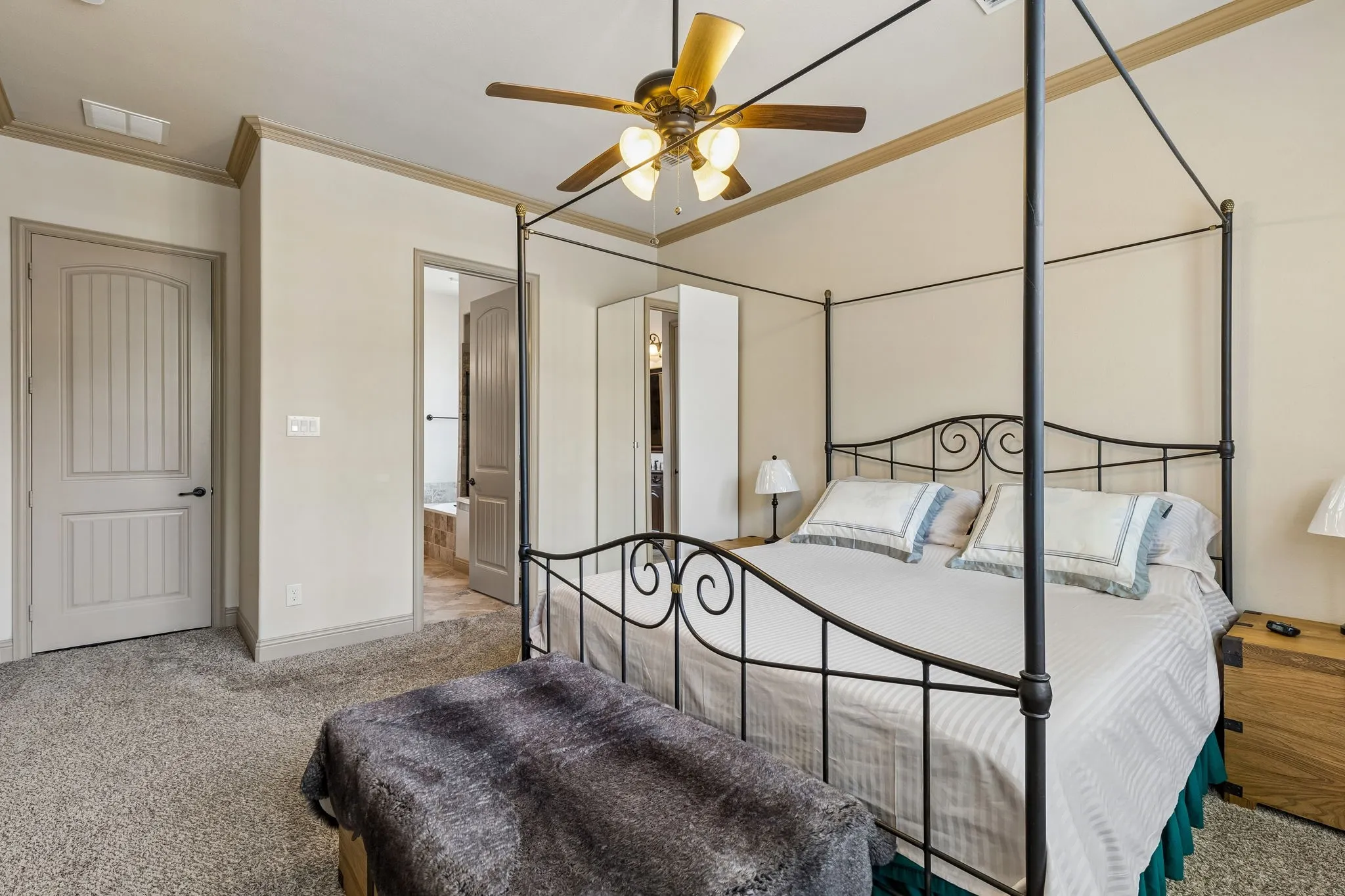 Single Family Residence For Sale in Collin County , 5600 Ridgepass Lane, Mc Kinney, Texas 75071, 4 Bedroom, 4 Bathroom, 3 Garage spaces, 3,324 Sqft, built in 2014, mls#21352009, Real Estate Agent in Mc Kinney, Homes For Sale in Collin county, Homes For Sale in Mc Kinney, Realtor in Mc Kinney Texas, Real Estate Brokerage Independent Realty Texas, Luminita Cordes Realtor