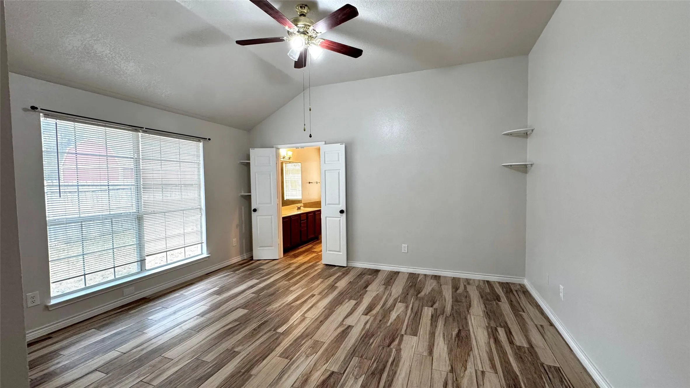 Single Family Residence For Rent in Tarrant County , 2414 Coventry Court, Grand Prairie, Texas 75052, 3 Bedroom, 2 Bathroom, 2 Garage spaces, 1,575 Sqft, built in 1993, mls#21352270, Real Estate Agent in Grand Prairie, Homes For Rent in Tarrant county, Homes For Rent in Grand Prairie, Realtor in Grand Prairie Texas, Real Estate Brokerage Independent Realty Texas, Luminita Cordes Realtor