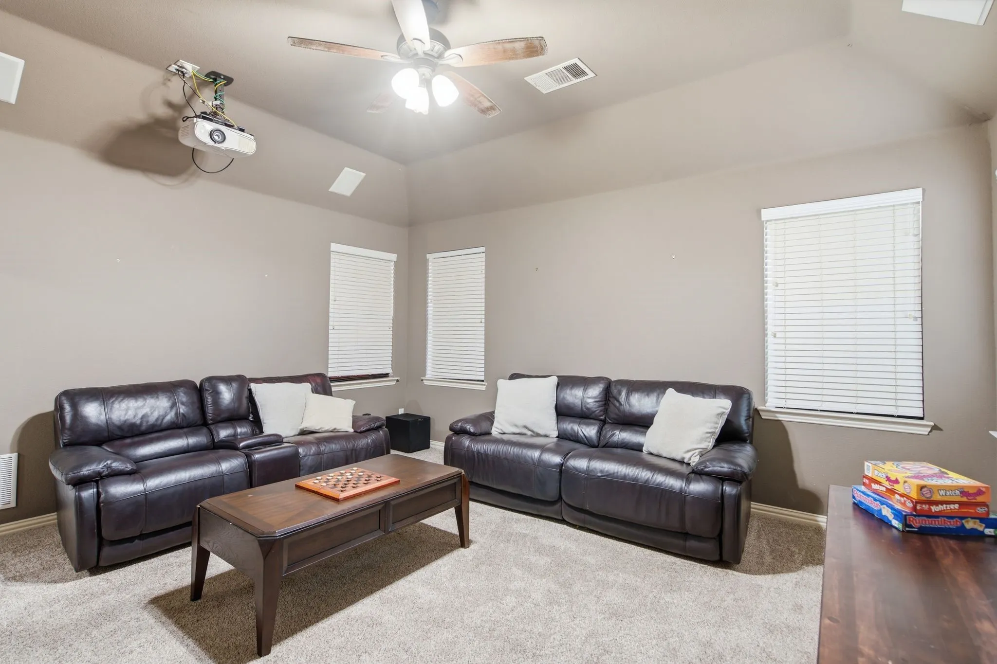 Single Family Residence For Sale in Denton County , 2444 Greenbrook Drive, Little Elm, Texas 75068, 4 Bedroom, 3 Bathroom, 2 Garage spaces, 2,631 Sqft, built in 2006, mls#21350783, Real Estate Agent in Little Elm, Homes For Sale in Denton county, Homes For Sale in Little Elm, Realtor in Little Elm Texas, Real Estate Brokerage Independent Realty Texas, Luminita Cordes Realtor