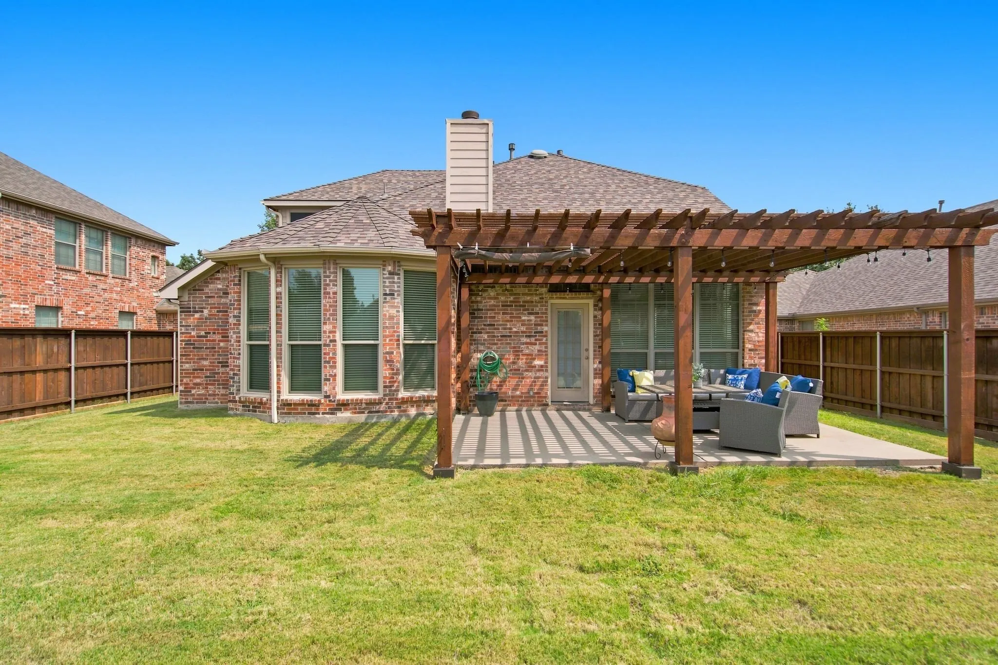 Single Family Residence For Sale in Denton County , 2444 Greenbrook Drive, Little Elm, Texas 75068, 4 Bedroom, 3 Bathroom, 2 Garage spaces, 2,631 Sqft, built in 2006, mls#21350783, Real Estate Agent in Little Elm, Homes For Sale in Denton county, Homes For Sale in Little Elm, Realtor in Little Elm Texas, Real Estate Brokerage Independent Realty Texas, Luminita Cordes Realtor