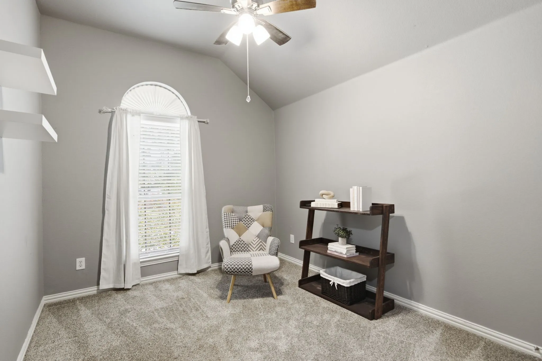 Single Family Residence For Sale in Denton County , 2444 Greenbrook Drive, Little Elm, Texas 75068, 4 Bedroom, 3 Bathroom, 2 Garage spaces, 2,631 Sqft, built in 2006, mls#21350783, Real Estate Agent in Little Elm, Homes For Sale in Denton county, Homes For Sale in Little Elm, Realtor in Little Elm Texas, Real Estate Brokerage Independent Realty Texas, Luminita Cordes Realtor
