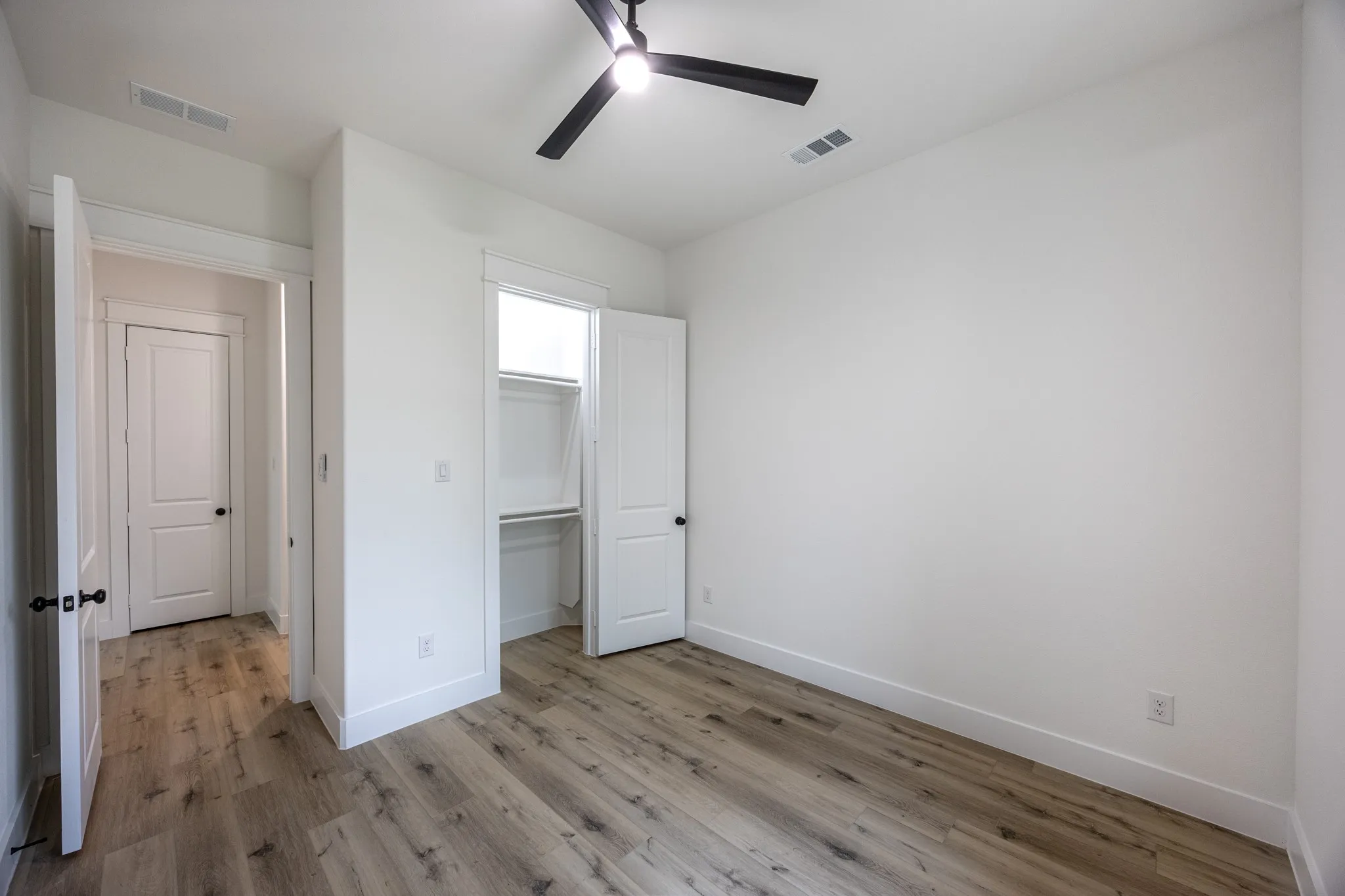 Single Family Residence For Sale in Tarrant County , 12625 Kollmeyer Way, Fort Worth, Texas 76126, 4 Bedroom, 3 Bathroom, 2 Garage spaces, 2,731 Sqft, built in 2025, mls#21352203, Real Estate Agent in Fort Worth, Homes For Sale in Tarrant county, Homes For Sale in Fort Worth, Realtor in Fort Worth Texas, Real Estate Brokerage Independent Realty Texas, Luminita Cordes Realtor