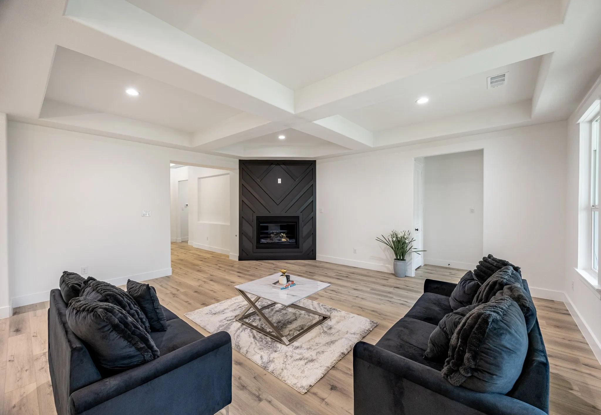 Single Family Residence For Sale in Tarrant County , 12625 Kollmeyer Way, Fort Worth, Texas 76126, 4 Bedroom, 3 Bathroom, 2 Garage spaces, 2,731 Sqft, built in 2025, mls#21352203, Real Estate Agent in Fort Worth, Homes For Sale in Tarrant county, Homes For Sale in Fort Worth, Realtor in Fort Worth Texas, Real Estate Brokerage Independent Realty Texas, Luminita Cordes Realtor