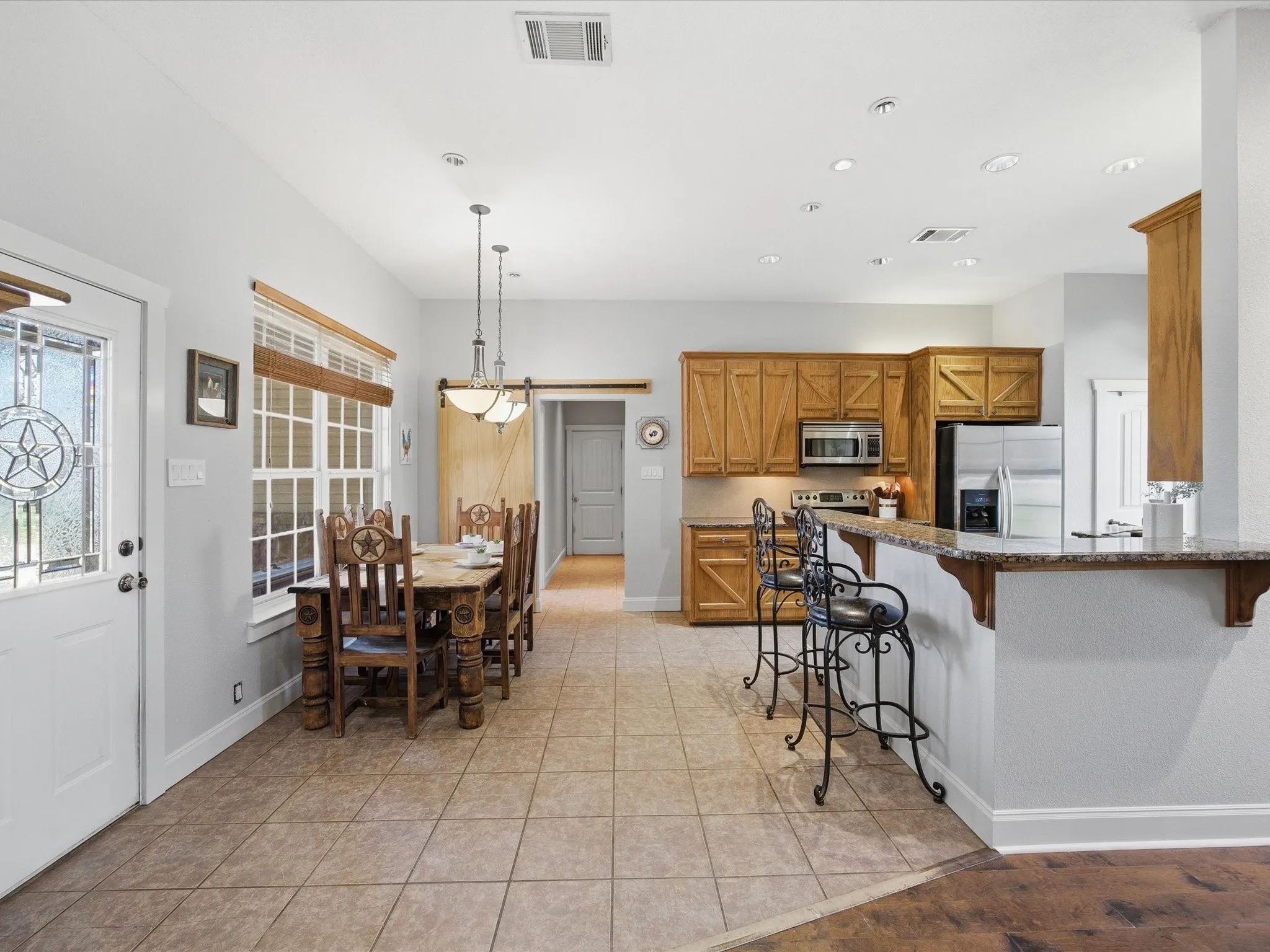 Single Family Residence For Sale in Wise County , 426 County Road 3435, Paradise, Texas 76073, 4 Bedroom, 3 Bathroom, 2 Garage spaces, 2,018 Sqft, built in 2005, Price $759,999, mls#21352275, Real Estate Agent in Paradise, Homes For Sale in Wise county, Homes For Sale in Paradise, Realtor in Paradise Texas, Real Estate Brokerage Independent Realty Texas, Luminita Cordes Realtor