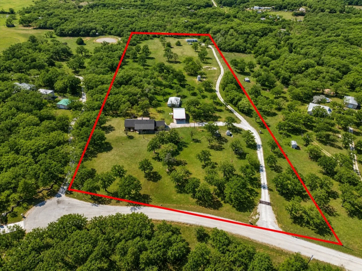 Single Family Residence For Sale in Wise County , 426 County Road 3435, Paradise, Texas 76073, 4 Bedroom, 3 Bathroom, 2 Garage spaces, 2,018 Sqft, built in 2005, Price $759,999, mls#21352275, Real Estate Agent in Paradise, Homes For Sale in Wise county, Homes For Sale in Paradise, Realtor in Paradise Texas, Real Estate Brokerage Independent Realty Texas, Luminita Cordes Realtor