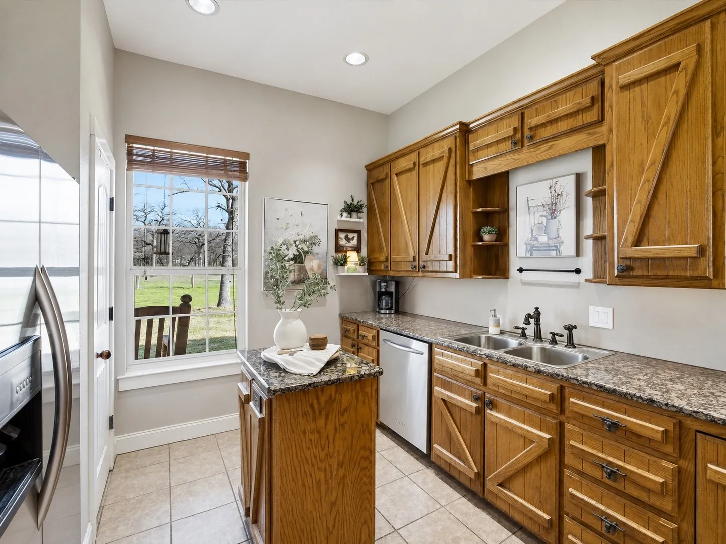 Single Family Residence For Sale in Wise County , 426 County Road 3435, Paradise, Texas 76073, 4 Bedroom, 3 Bathroom, 2 Garage spaces, 2,018 Sqft, built in 2005, Price $759,999, mls#21352275, Real Estate Agent in Paradise, Homes For Sale in Wise county, Homes For Sale in Paradise, Realtor in Paradise Texas, Real Estate Brokerage Independent Realty Texas, Luminita Cordes Realtor