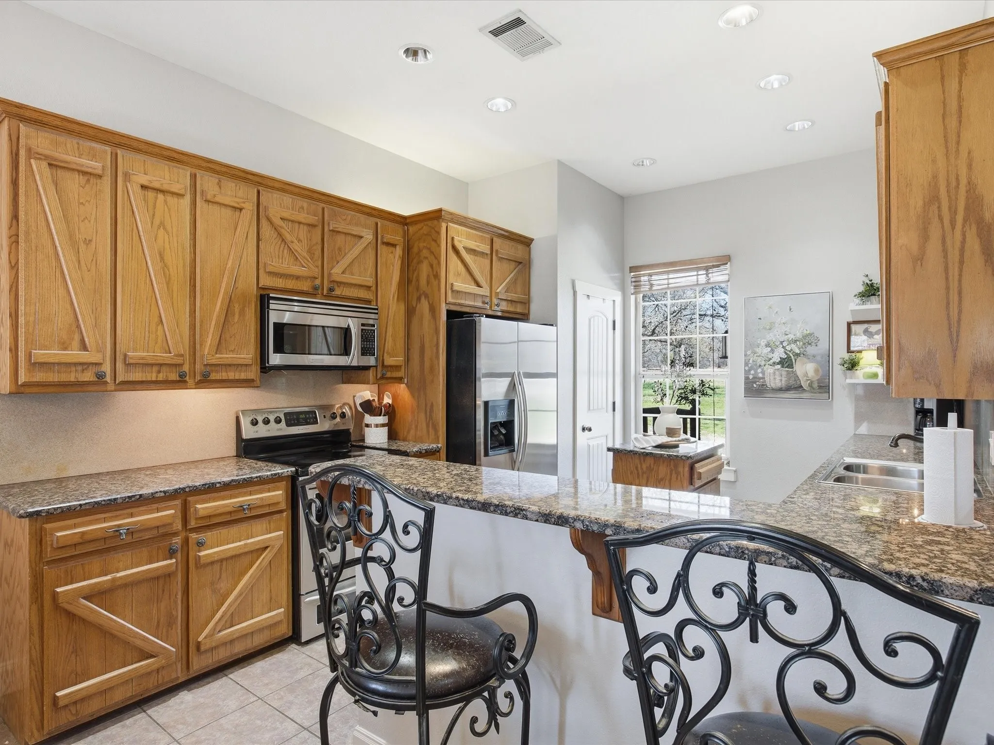 Single Family Residence For Sale in Wise County , 426 County Road 3435, Paradise, Texas 76073, 4 Bedroom, 3 Bathroom, 2 Garage spaces, 2,018 Sqft, built in 2005, Price $759,999, mls#21352275, Real Estate Agent in Paradise, Homes For Sale in Wise county, Homes For Sale in Paradise, Realtor in Paradise Texas, Real Estate Brokerage Independent Realty Texas, Luminita Cordes Realtor