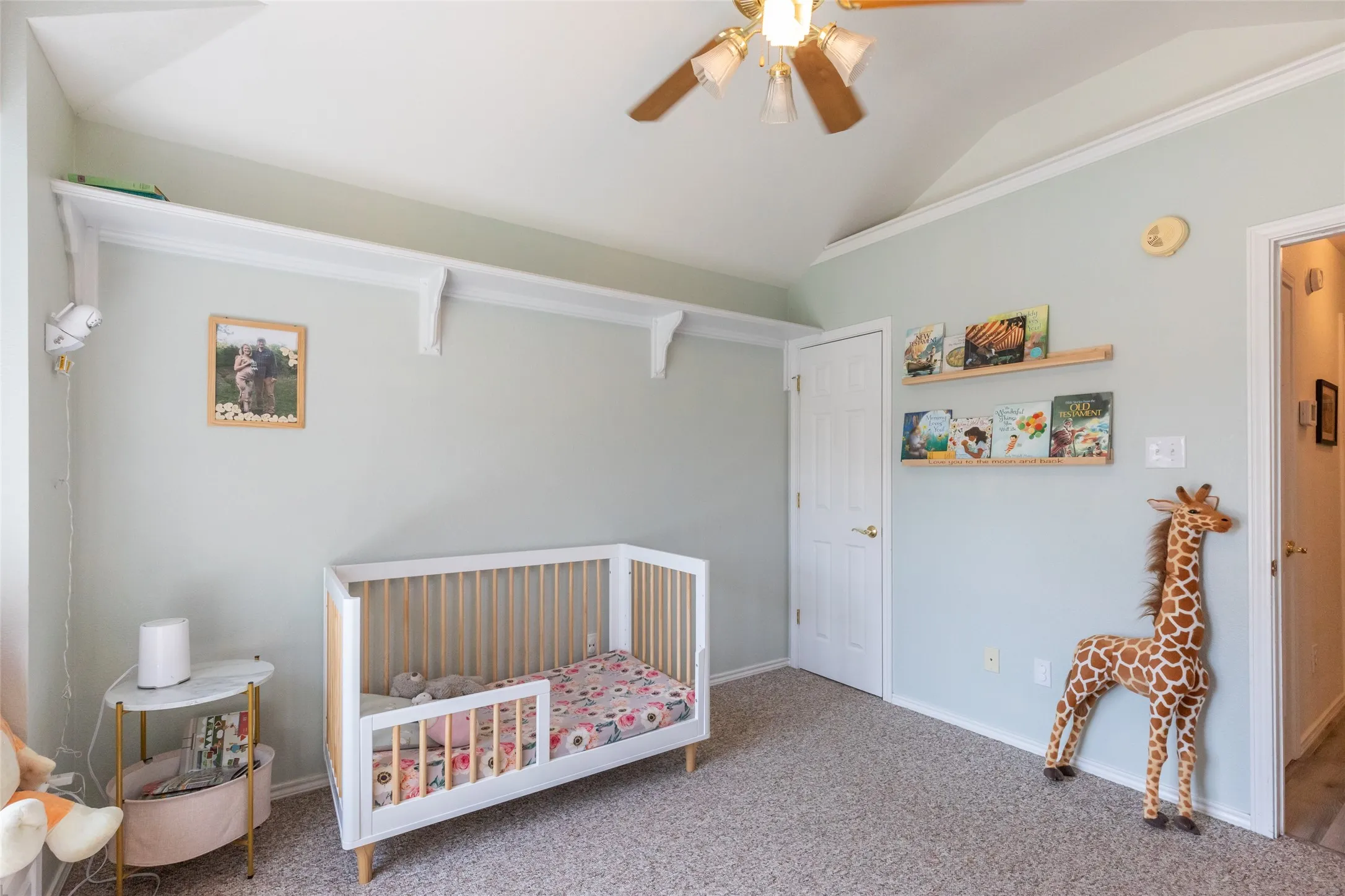 Single Family Residence For Sale in Taylor County , 16 High Life Circle, Abilene, Texas 79606, 4 Bedroom, 2 Bathroom, 2 Garage spaces, 1,917 Sqft, built in 1998, mls#21351850, Real Estate Agent in Abilene, Homes For Sale in Taylor county, Homes For Sale in Abilene, Realtor in Abilene Texas, Real Estate Brokerage Independent Realty Texas, Luminita Cordes Realtor