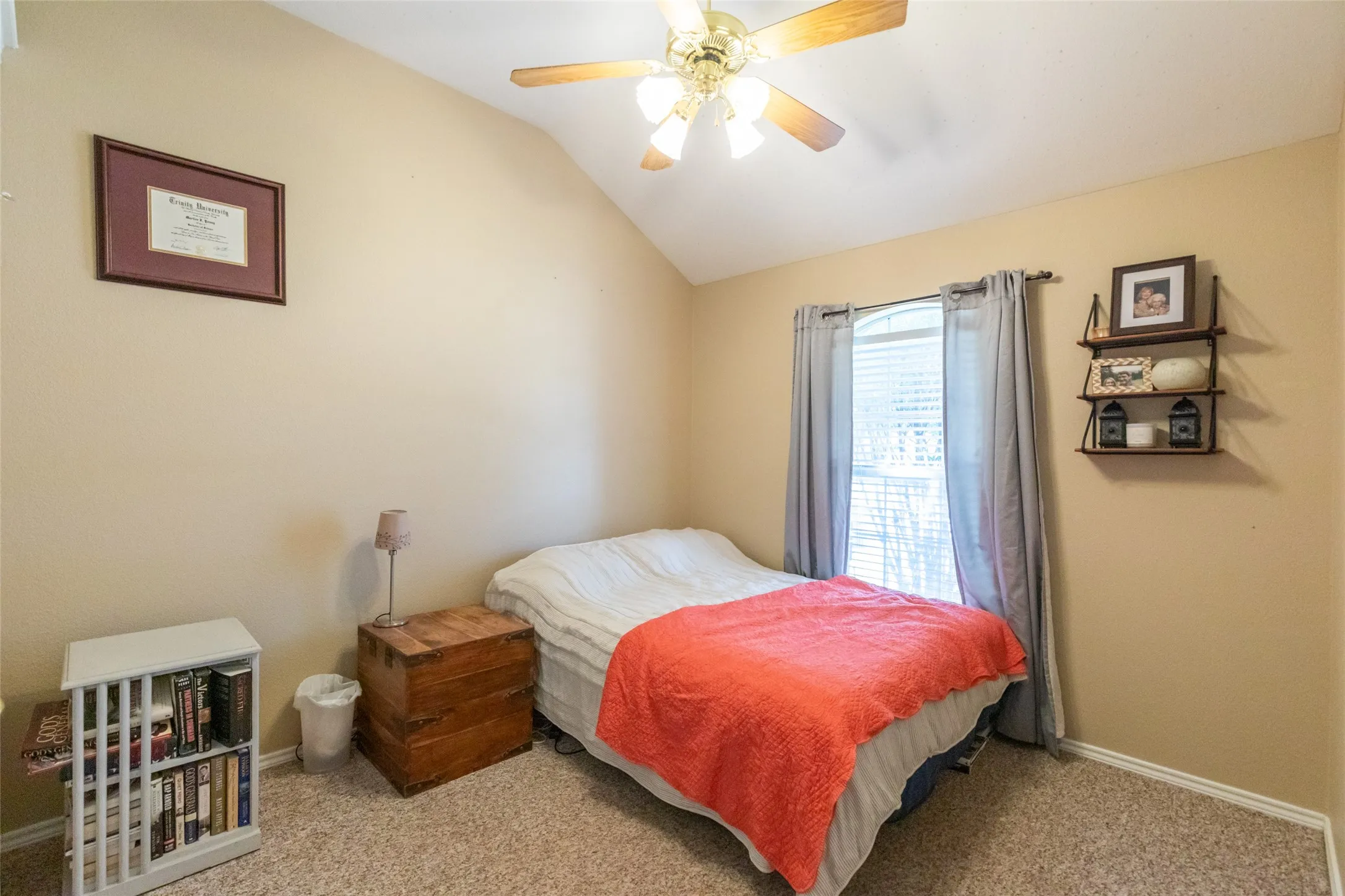 Single Family Residence For Sale in Taylor County , 16 High Life Circle, Abilene, Texas 79606, 4 Bedroom, 2 Bathroom, 2 Garage spaces, 1,917 Sqft, built in 1998, mls#21351850, Real Estate Agent in Abilene, Homes For Sale in Taylor county, Homes For Sale in Abilene, Realtor in Abilene Texas, Real Estate Brokerage Independent Realty Texas, Luminita Cordes Realtor