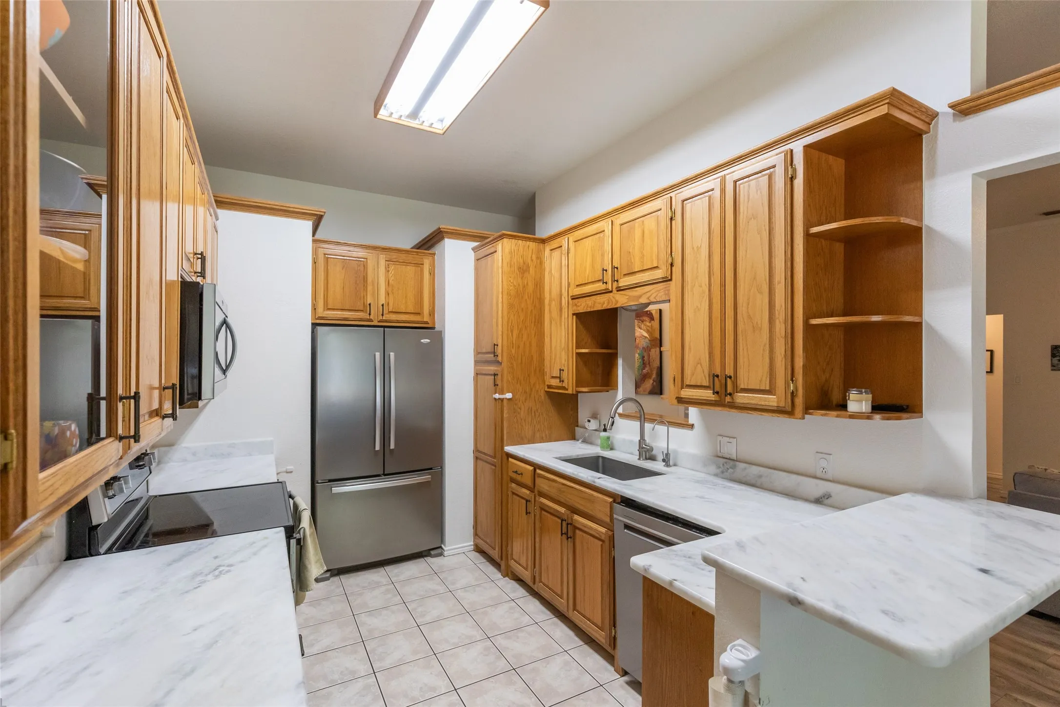 Single Family Residence For Sale in Taylor County , 16 High Life Circle, Abilene, Texas 79606, 4 Bedroom, 2 Bathroom, 2 Garage spaces, 1,917 Sqft, built in 1998, mls#21351850, Real Estate Agent in Abilene, Homes For Sale in Taylor county, Homes For Sale in Abilene, Realtor in Abilene Texas, Real Estate Brokerage Independent Realty Texas, Luminita Cordes Realtor