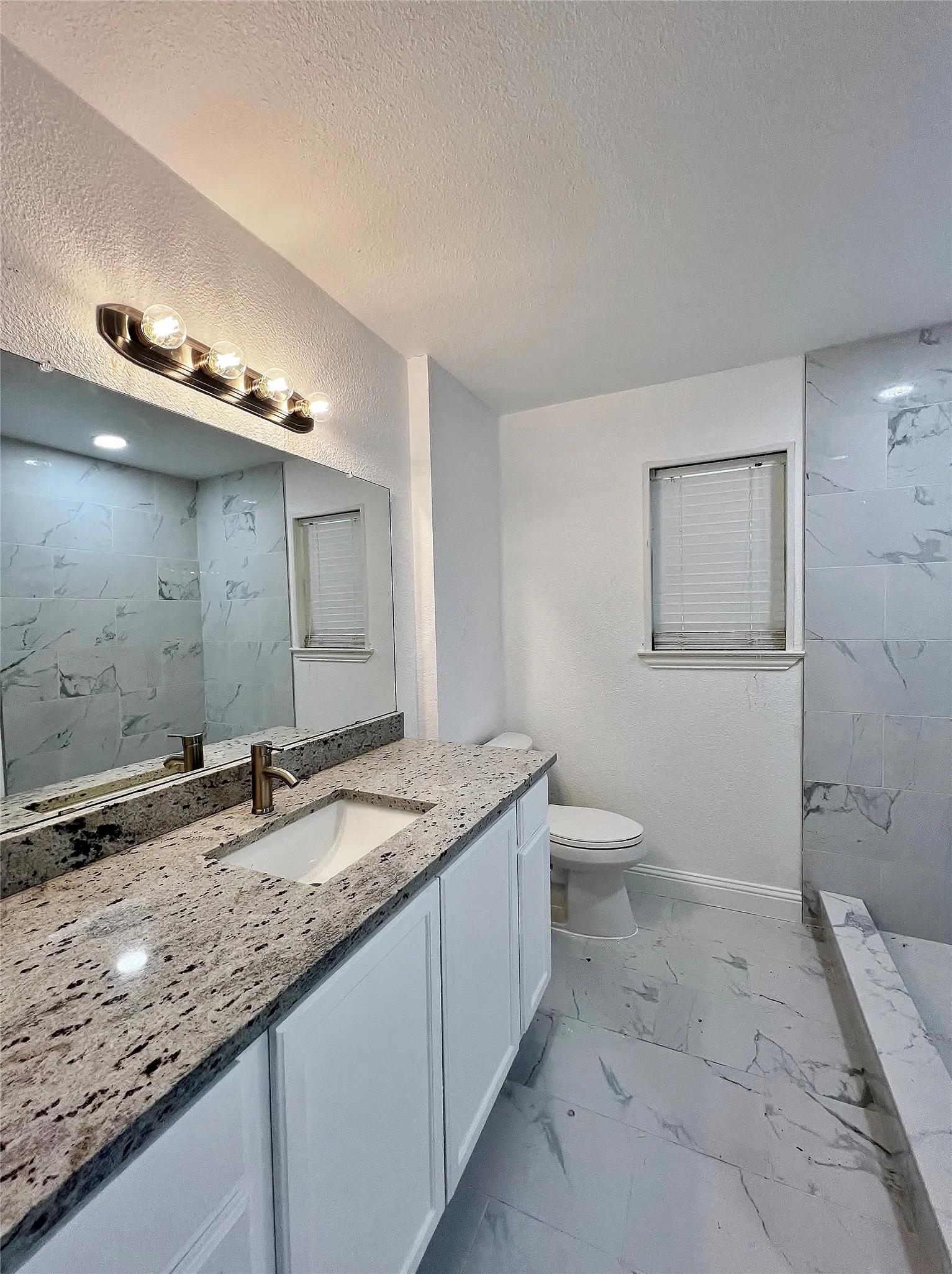 Single Family Residence For Rent in Dallas County , 1914 W Northgate Drive, Irving, Texas 75062, 3 Bedroom, 2 Bathroom, 2 Garage spaces, 2,127 Sqft, built in 1964, mls#21352298, Real Estate Agent in Irving, Homes For Rent in Dallas county, Homes For Rent in Irving, Realtor in Irving Texas, Real Estate Brokerage Independent Realty Texas, Luminita Cordes Realtor