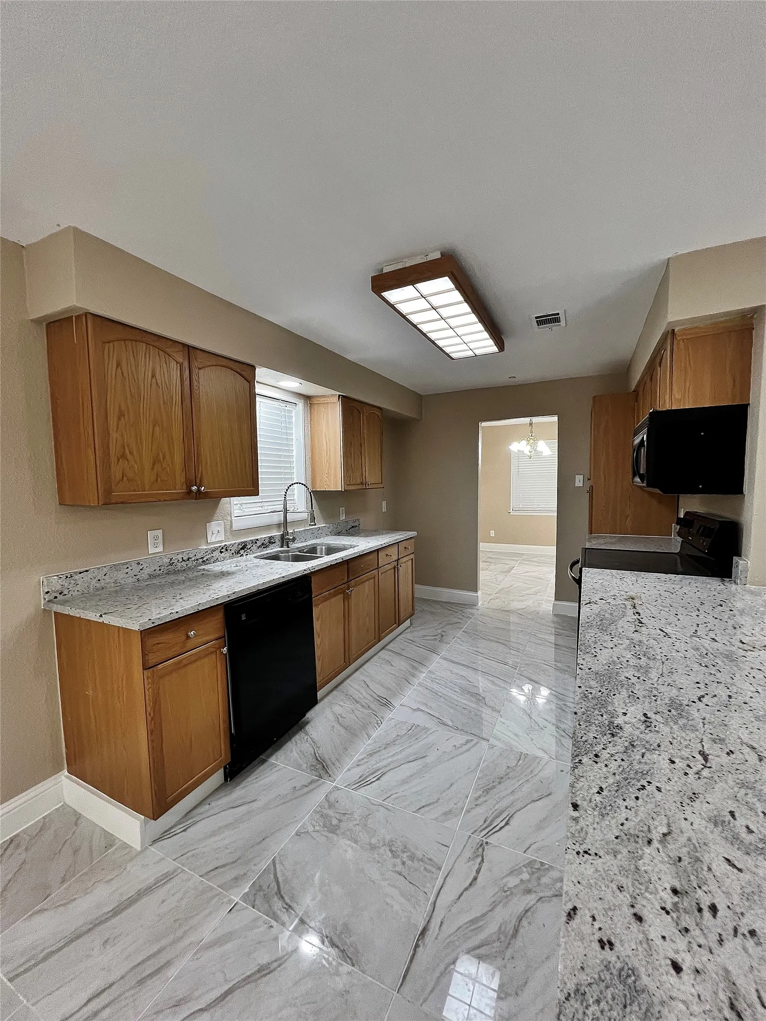 Single Family Residence For Rent in Dallas County , 1914 W Northgate Drive, Irving, Texas 75062, 3 Bedroom, 2 Bathroom, 2 Garage spaces, 2,127 Sqft, built in 1964, mls#21352298, Real Estate Agent in Irving, Homes For Rent in Dallas county, Homes For Rent in Irving, Realtor in Irving Texas, Real Estate Brokerage Independent Realty Texas, Luminita Cordes Realtor