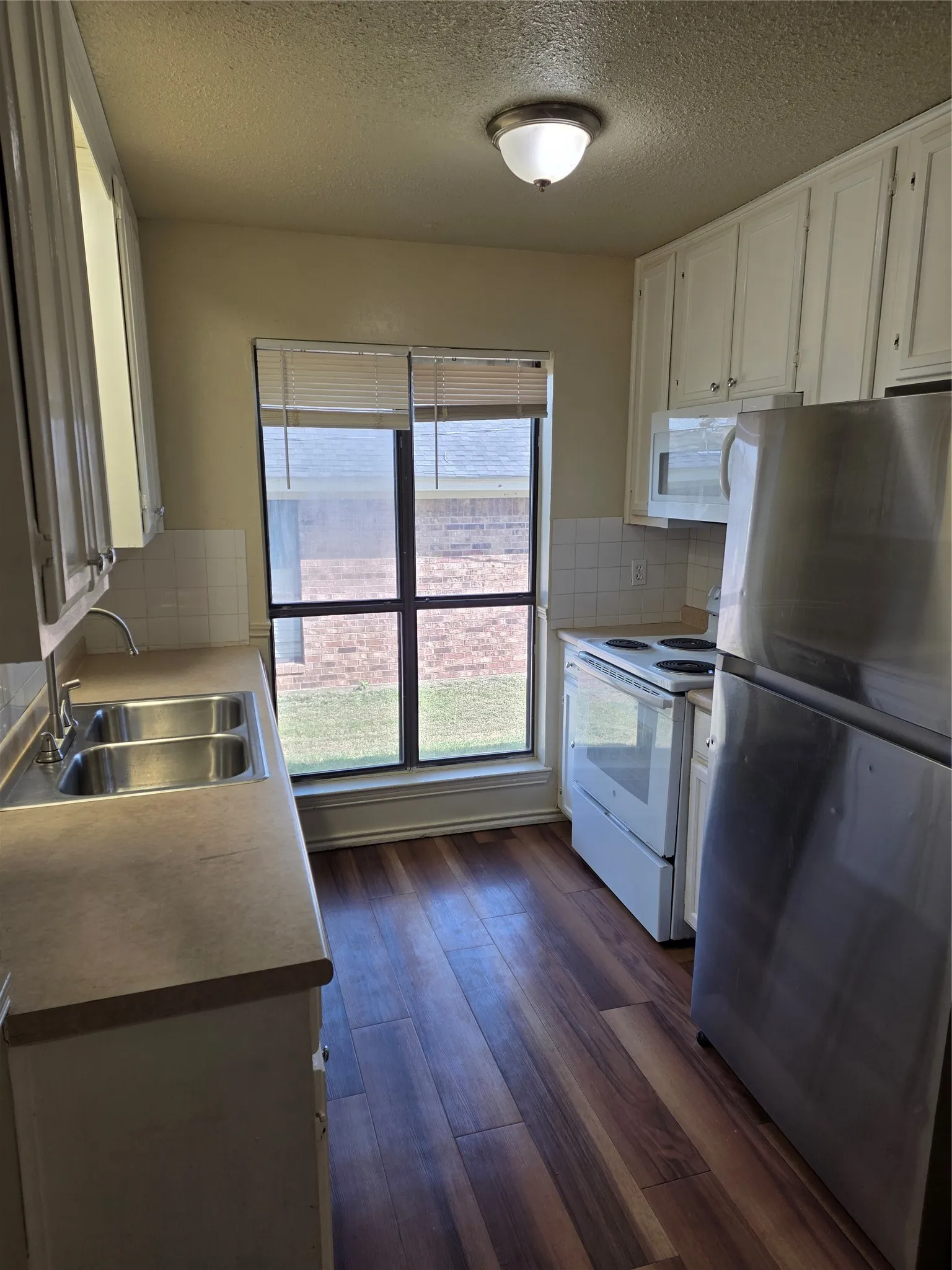 All appliances included