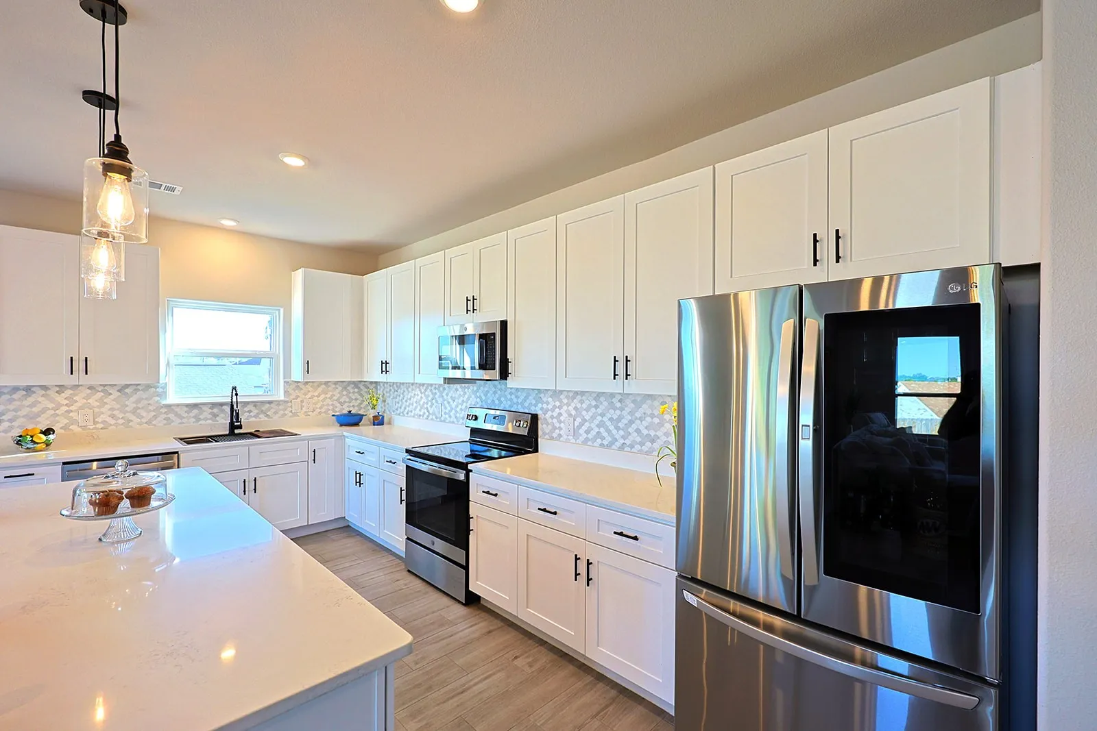 Single Family Residence For Sale in Hood County , 2415 Beverly Drive, Granbury, Texas 76048, 3 Bedroom, 2 Bathroom, 2 Garage spaces, 1,704 Sqft, built in 2023, mls#21351965, Real Estate Agent in Granbury, Homes For Sale in Hood county, Homes For Sale in Granbury, Realtor in Granbury Texas, Real Estate Brokerage Independent Realty Texas, Luminita Cordes Realtor