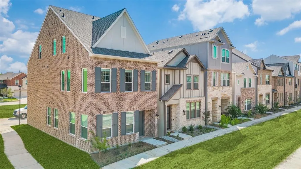 Single Family Residence For Rent in Dallas County , 7535 Millingston Road, Dallas, Texas 75228, 4 Bedroom, 4 Bathroom, 2 Garage spaces, 2,148 Sqft, built in 2023, mls#21352219, Real Estate Agent in Dallas, Homes For Rent in Dallas county, Homes For Rent in Dallas, Realtor in Dallas Texas, Real Estate Brokerage Independent Realty Texas, Luminita Cordes Realtor