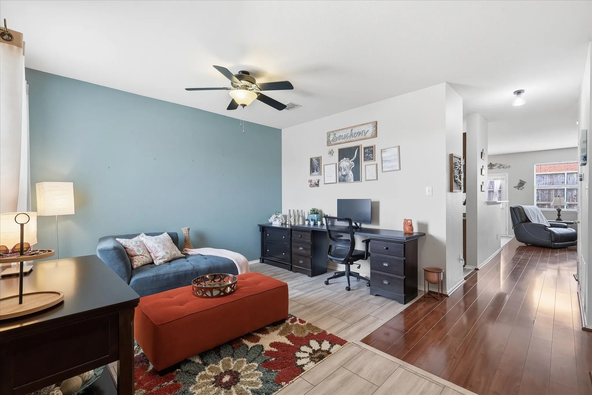 Single Family Residence For Sale in Denton County , 1905 Juniper Drive, Little Elm, Texas 75068, 3 Bedroom, 2 Bathroom, 2 Garage spaces, 1,805 Sqft, built in 2003, mls#21344560, Real Estate Agent in Little Elm, Homes For Sale in Denton county, Homes For Sale in Little Elm, Realtor in Little Elm Texas, Real Estate Brokerage Independent Realty Texas, Luminita Cordes Realtor