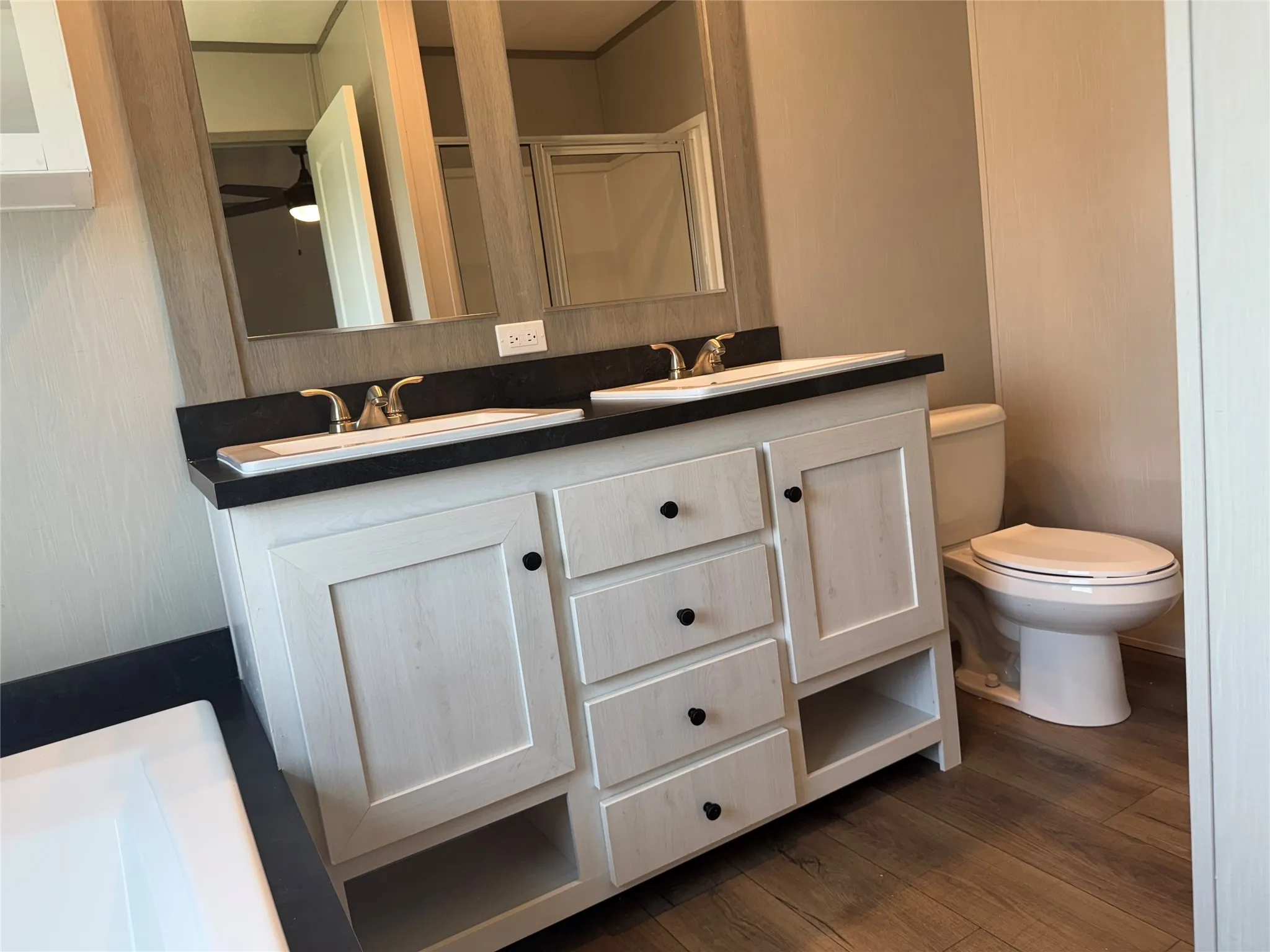 Double sinks and separate shower