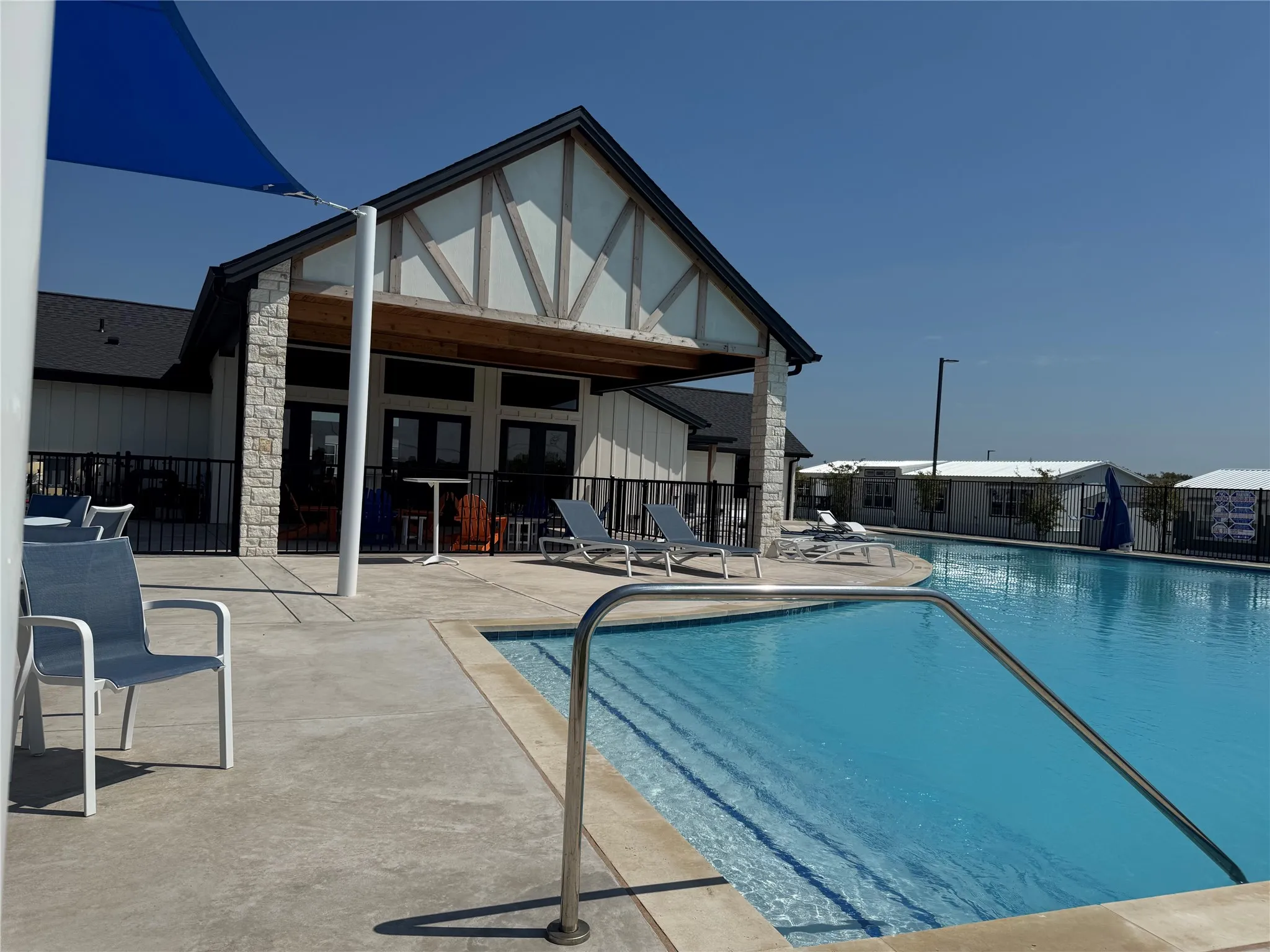Manufactured Home For Rent in Tarrant County , 1800 Oak Grove Road E 299, Burleson, Texas 76028, 3 Bedroom, 2 Bathroom, Garage spaces, 1,216 Sqft, built in 2025, mls#21352272, Real Estate Agent in Burleson, Homes For Rent in Tarrant county, Homes For Rent in Burleson, Realtor in Burleson Texas, Real Estate Brokerage Independent Realty Texas, Luminita Cordes Realtor