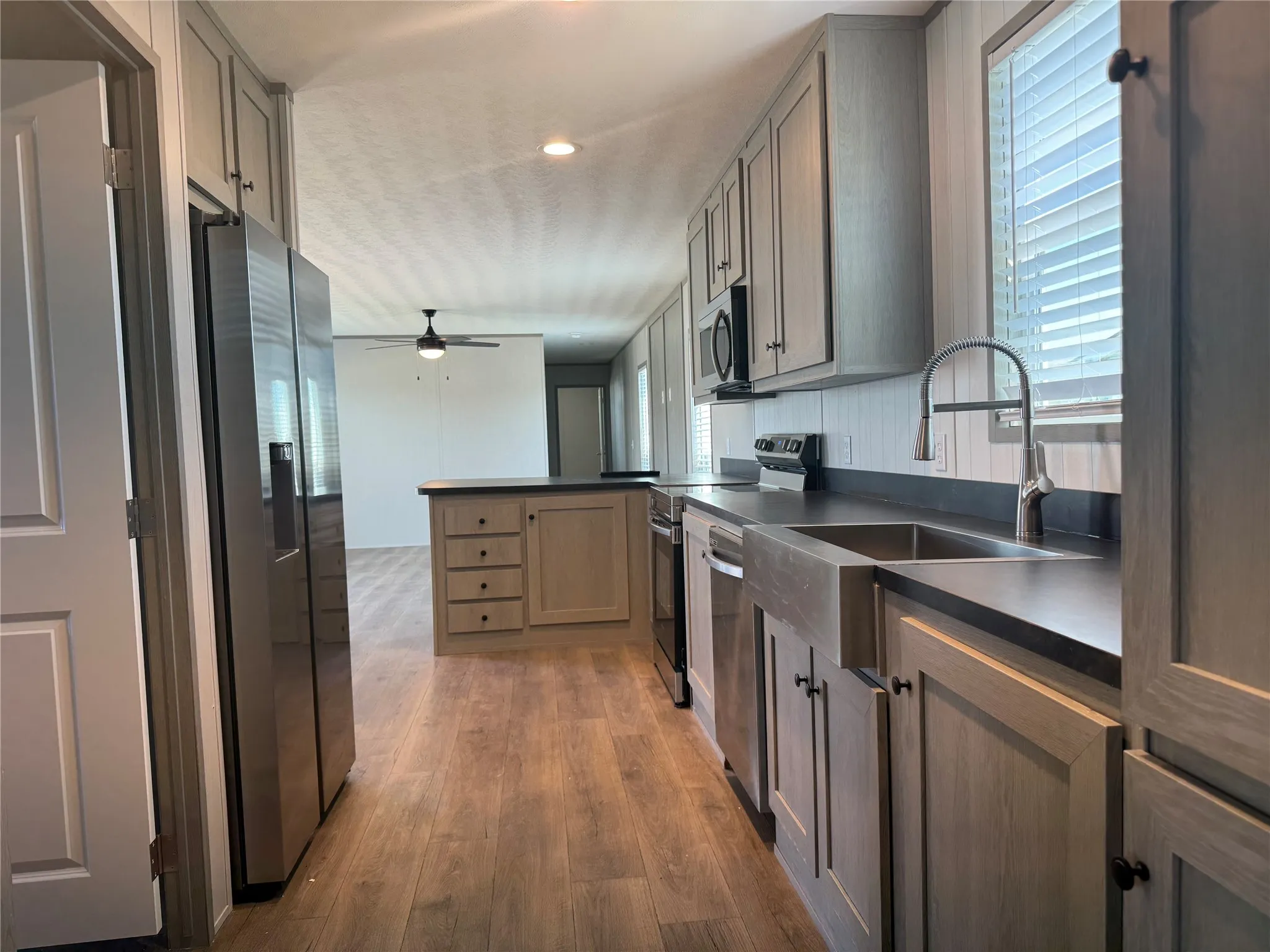 Stainless appliances