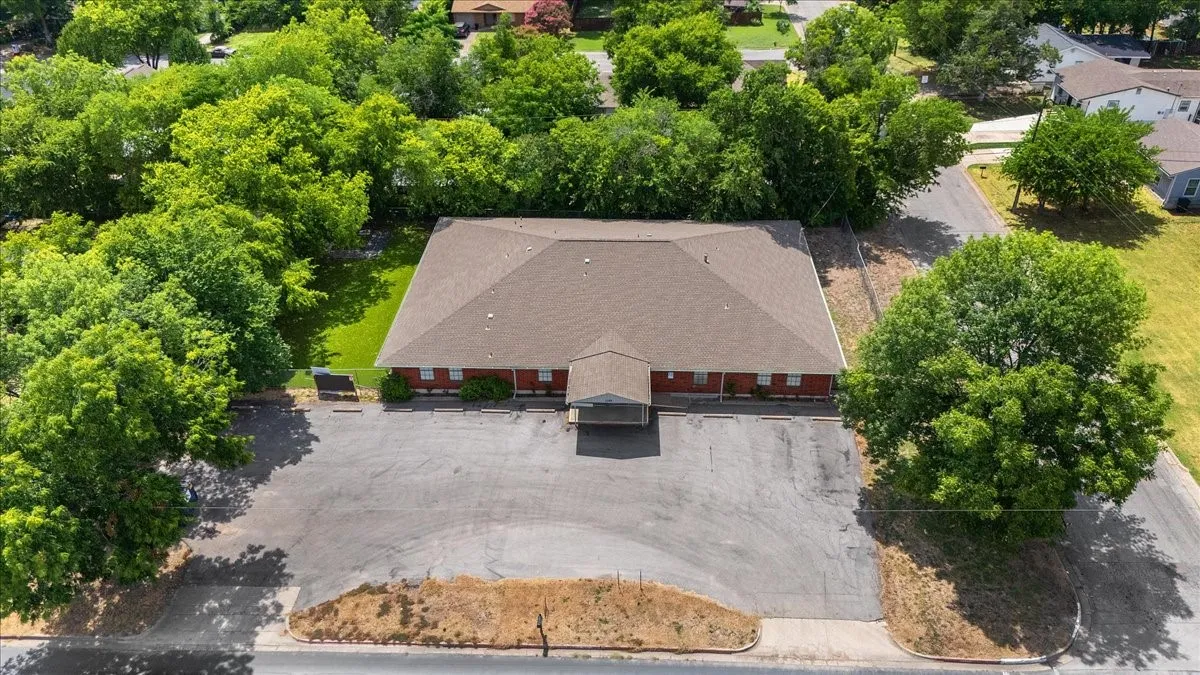 Business For Sale in Tarrant County , 1125 Roberts Cut Off Road, River Oaks, Texas 76114, 0, 0, Garage spaces, 0 Sqft, built in 1988, mls#21348218, Real Estate Agent in River Oaks, Homes For Sale in Tarrant county, Homes For Sale in River Oaks, Realtor in River Oaks Texas, Real Estate Brokerage Independent Realty Texas, Luminita Cordes Realtor