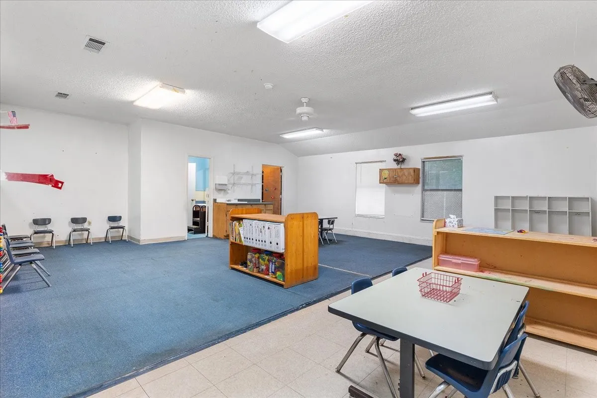 Business For Sale in Tarrant County , 1125 Roberts Cut Off Road, River Oaks, Texas 76114, 0, 0, Garage spaces, 0 Sqft, built in 1988, mls#21348218, Real Estate Agent in River Oaks, Homes For Sale in Tarrant county, Homes For Sale in River Oaks, Realtor in River Oaks Texas, Real Estate Brokerage Independent Realty Texas, Luminita Cordes Realtor