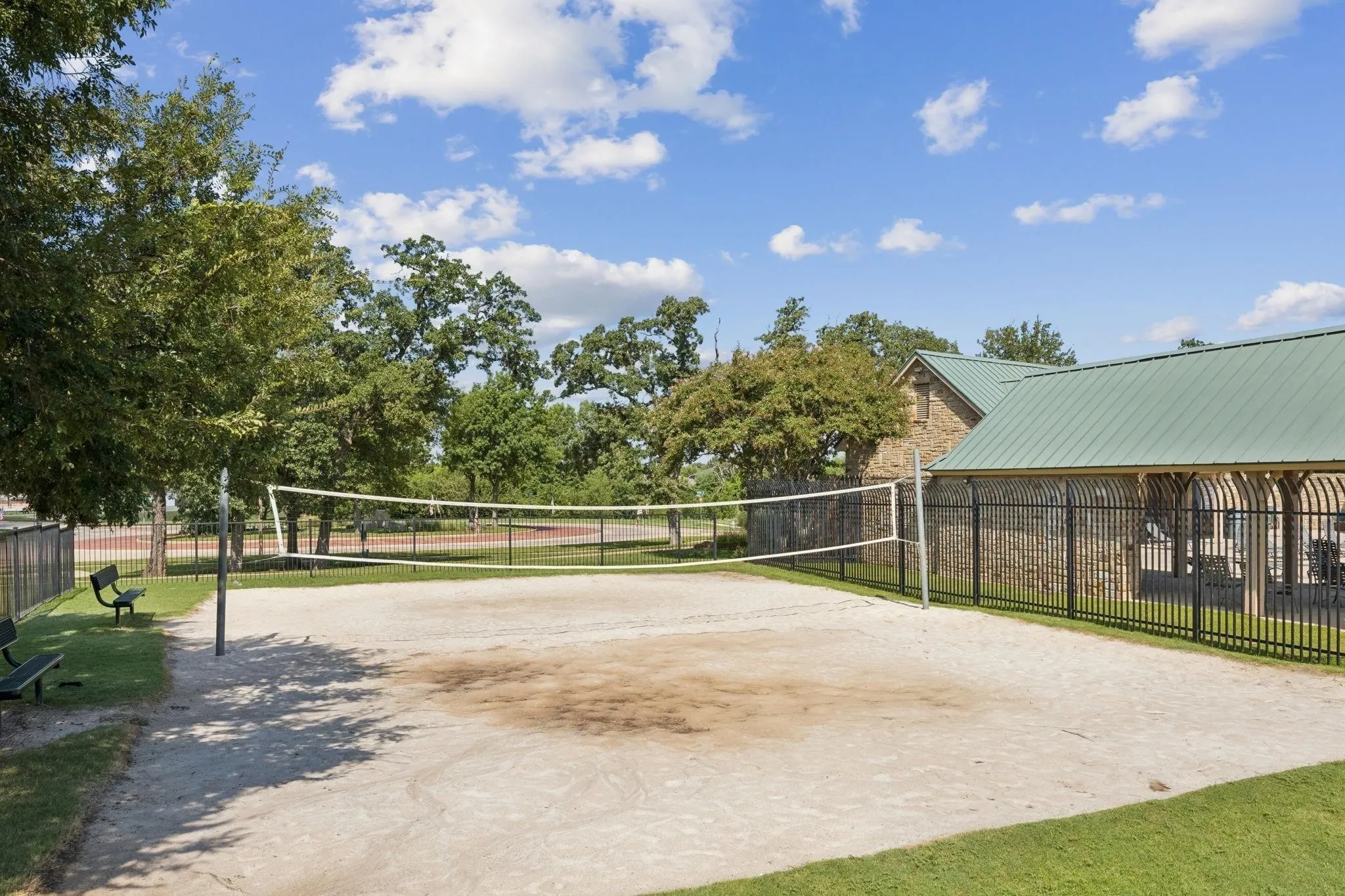 Single Family Residence For Sale in Denton County , 3214 Friesian Court, Denton, Texas 76210, 4 Bedroom, 3 Bathroom, 2 Garage spaces, 2,917 Sqft, built in 2004, Price $424,000, mls#21349818, Real Estate Agent in Denton, Homes For Sale in Denton county, Homes For Sale in Denton, Realtor in Denton Texas, Real Estate Brokerage Independent Realty Texas, Luminita Cordes Realtor