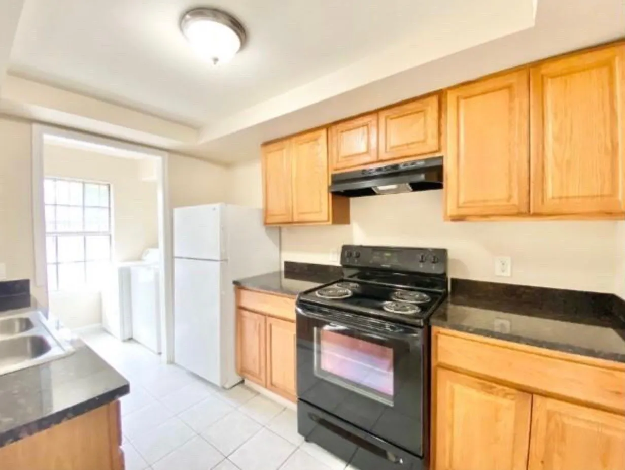 Quadruplex For Sale in Dallas County , 8001 Rothington Road 21-27, Dallas, Texas 75227, 8 Bedroom, 12 Bathroom, Garage spaces, 0 Sqft, built in 1983, mls#21346553, Real Estate Agent in Dallas, Homes For Sale in Dallas county, Homes For Sale in Dallas, Realtor in Dallas Texas, Real Estate Brokerage Independent Realty Texas, Luminita Cordes Realtor