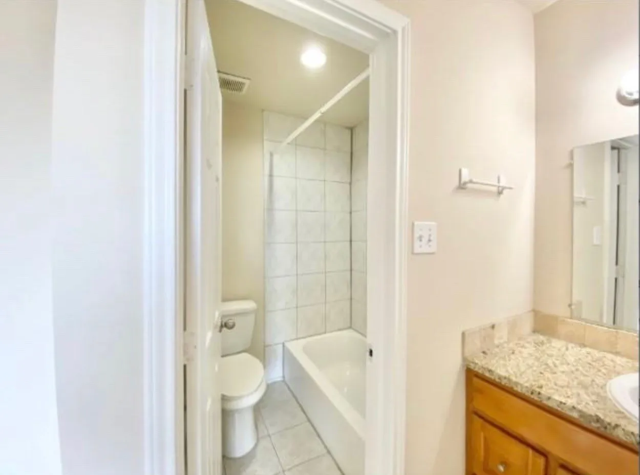 Quadruplex For Sale in Dallas County , 8001 Rothington Road 21-27, Dallas, Texas 75227, 8 Bedroom, 12 Bathroom, Garage spaces, 0 Sqft, built in 1983, mls#21346553, Real Estate Agent in Dallas, Homes For Sale in Dallas county, Homes For Sale in Dallas, Realtor in Dallas Texas, Real Estate Brokerage Independent Realty Texas, Luminita Cordes Realtor