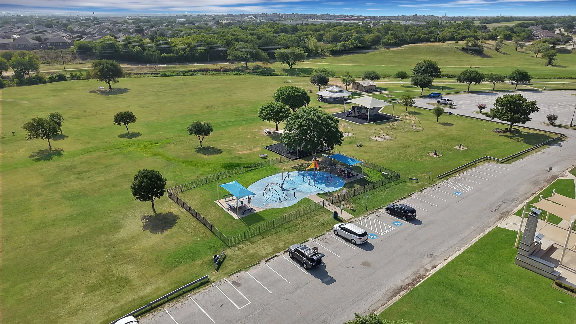 Single Family Residence For Sale in Tarrant County , 825 E Prairie View Road, Crowley, Texas 76036, 3 Bedroom, 2 Bathroom, 2 Garage spaces, 1,148 Sqft, built in 1970, mls#21352170, Real Estate Agent in Crowley, Homes For Sale in Tarrant county, Homes For Sale in Crowley, Realtor in Crowley Texas, Real Estate Brokerage Independent Realty Texas, Luminita Cordes Realtor