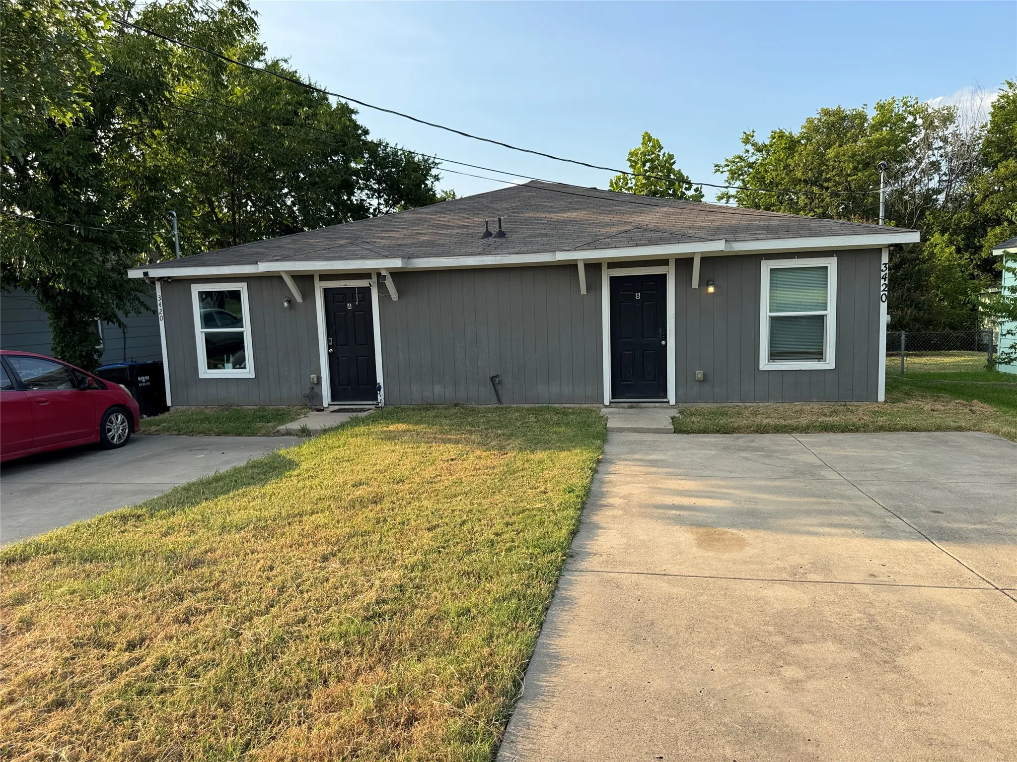 Duplex For Sale in Hunt County , 3420 Marshall Street A & B, Greenville, Texas 75401, 6 Bedroom, 2 Bathroom, Garage spaces, 0 Sqft, built in 2019, mls#21352243, Real Estate Agent in Greenville, Homes For Sale in Hunt county, Homes For Sale in Greenville, Realtor in Greenville Texas, Real Estate Brokerage Independent Realty Texas, Luminita Cordes Realtor