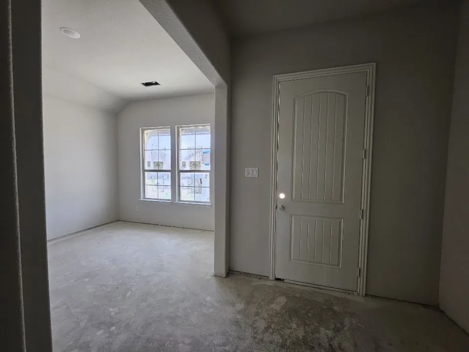Single Family Residence For Sale in Ellis County , 3008 Leopard Lane, Ennis, Texas 75119, 4 Bedroom, 2 Bathroom, 2 Garage spaces, 2,176 Sqft, built in 2026, mls#21346774, Real Estate Agent in Ennis, Homes For Sale in Ellis county, Homes For Sale in Ennis, Realtor in Ennis Texas, Real Estate Brokerage Independent Realty Texas, Luminita Cordes Realtor