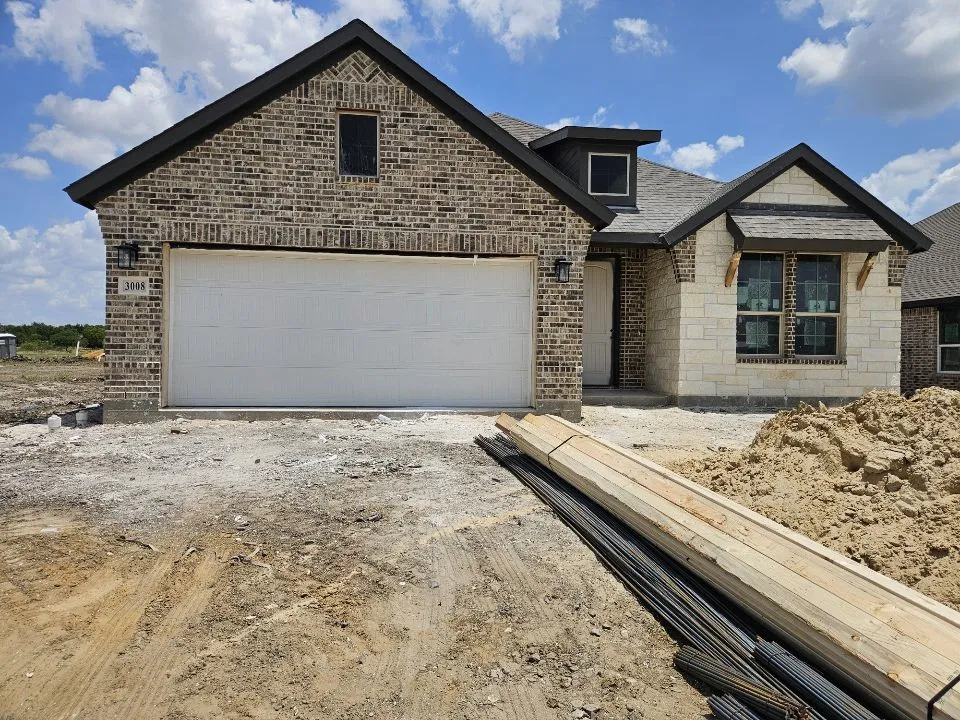 Single Family Residence For Sale in Ellis County , 3008 Leopard Lane, Ennis, Texas 75119, 4 Bedroom, 2 Bathroom, 2 Garage spaces, 2,176 Sqft, built in 2026, mls#21346774, Real Estate Agent in Ennis, Homes For Sale in Ellis county, Homes For Sale in Ennis, Realtor in Ennis Texas, Real Estate Brokerage Independent Realty Texas, Luminita Cordes Realtor