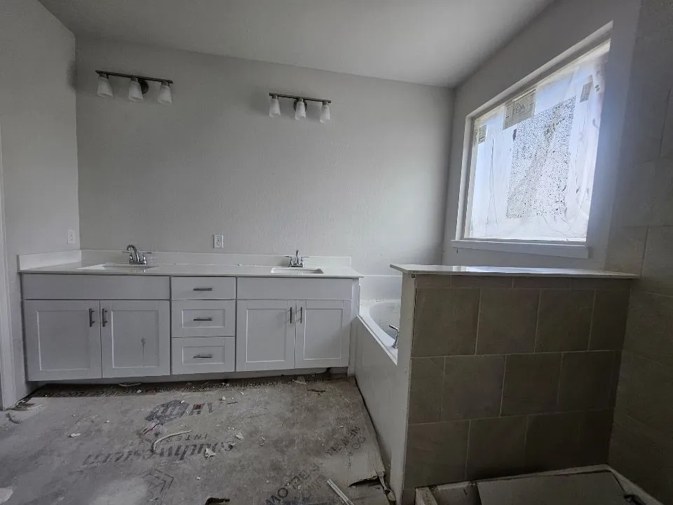 Single Family Residence For Sale in Ellis County , 3008 Leopard Lane, Ennis, Texas 75119, 4 Bedroom, 2 Bathroom, 2 Garage spaces, 2,176 Sqft, built in 2026, mls#21346774, Real Estate Agent in Ennis, Homes For Sale in Ellis county, Homes For Sale in Ennis, Realtor in Ennis Texas, Real Estate Brokerage Independent Realty Texas, Luminita Cordes Realtor