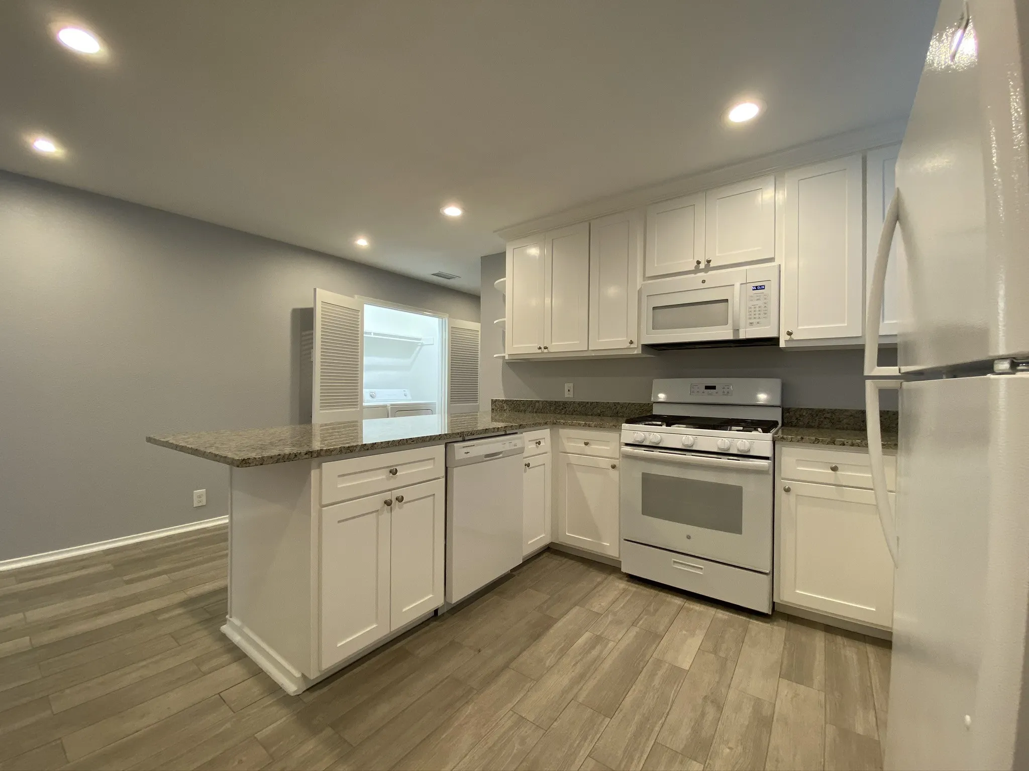Duplex For Rent in Dallas County , 11005 Wyatt Street, Dallas, Texas 75218, 2 Bedroom, 1 Bathroom, 2 Garage spaces, 742 Sqft, built in 1959, mls#21352296, Real Estate Agent in Dallas, Homes For Rent in Dallas county, Homes For Rent in Dallas, Realtor in Dallas Texas, Real Estate Brokerage Independent Realty Texas, Luminita Cordes Realtor