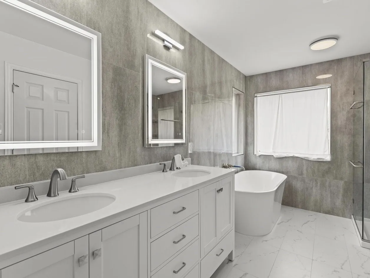 Single Family Residence For Rent in Dallas County , 314 Santa Fe Trail, Irving, Texas 75063, 3 Bedroom, 3 Bathroom, 2 Garage spaces, 1,742 Sqft, built in 1992, mls#21350632, Real Estate Agent in Irving, Homes For Rent in Dallas county, Homes For Rent in Irving, Realtor in Irving Texas, Real Estate Brokerage Independent Realty Texas, Luminita Cordes Realtor