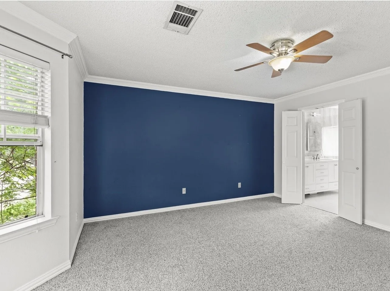 Single Family Residence For Rent in Dallas County , 314 Santa Fe Trail, Irving, Texas 75063, 3 Bedroom, 3 Bathroom, 2 Garage spaces, 1,742 Sqft, built in 1992, mls#21350632, Real Estate Agent in Irving, Homes For Rent in Dallas county, Homes For Rent in Irving, Realtor in Irving Texas, Real Estate Brokerage Independent Realty Texas, Luminita Cordes Realtor