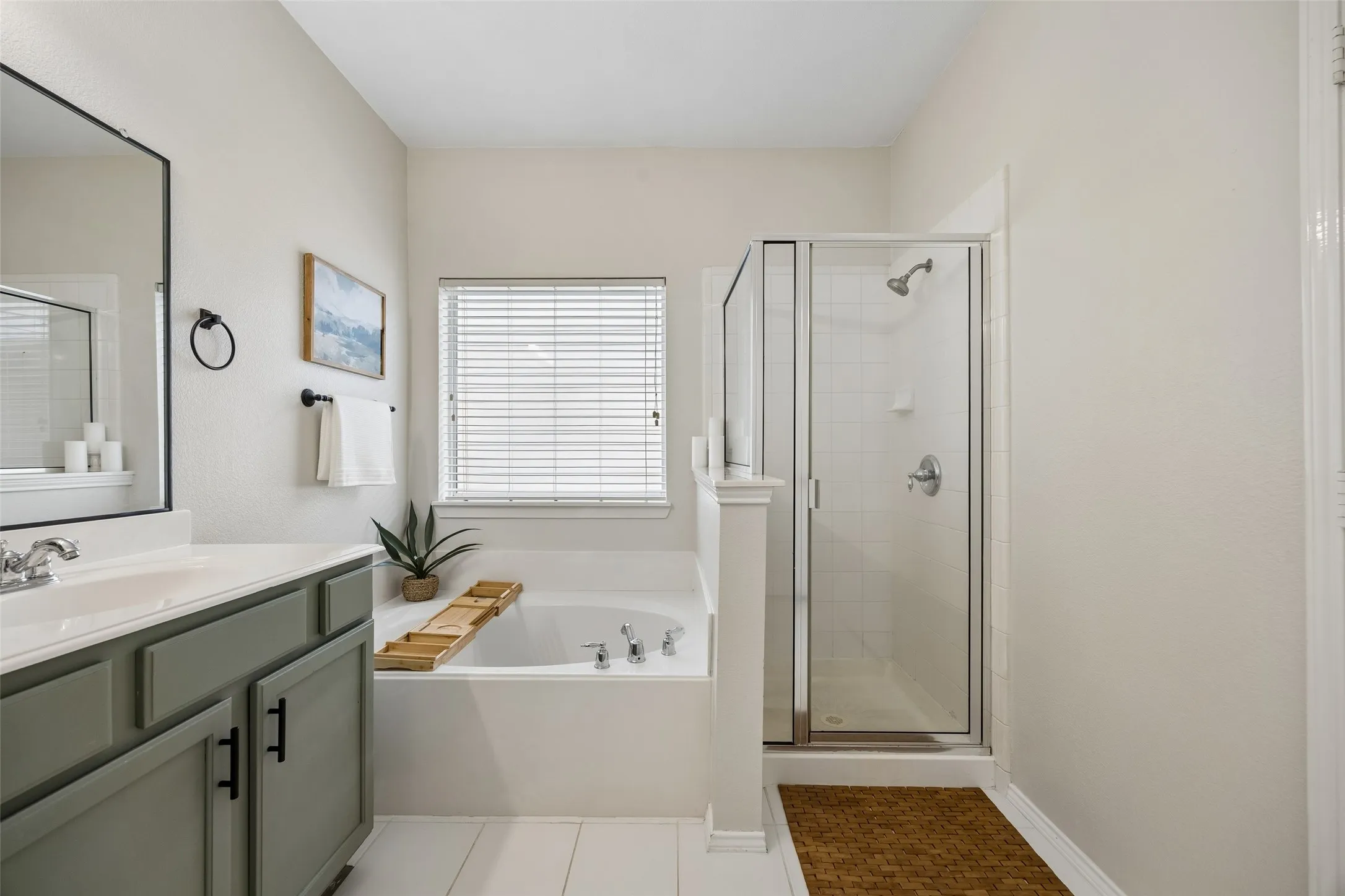 Single Family Residence For Sale in Denton County , 1317 Live Oak Lane, Savannah, Texas 76227, 3 Bedroom, 2 Bathroom, 2 Garage spaces, 1,365 Sqft, built in 2005, mls#21351504, Real Estate Agent in Savannah, Homes For Sale in Denton county, Homes For Sale in Savannah, Realtor in Savannah Texas, Real Estate Brokerage Independent Realty Texas, Luminita Cordes Realtor