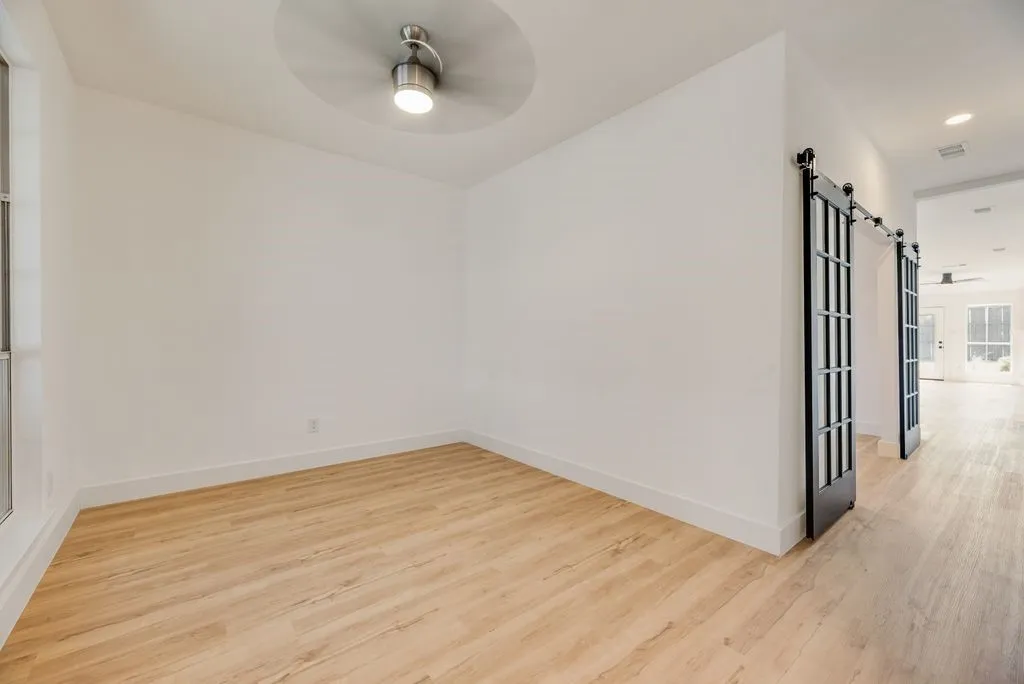 Second Living Area, Game Room, Exercise Room, or Flexible-Use Space