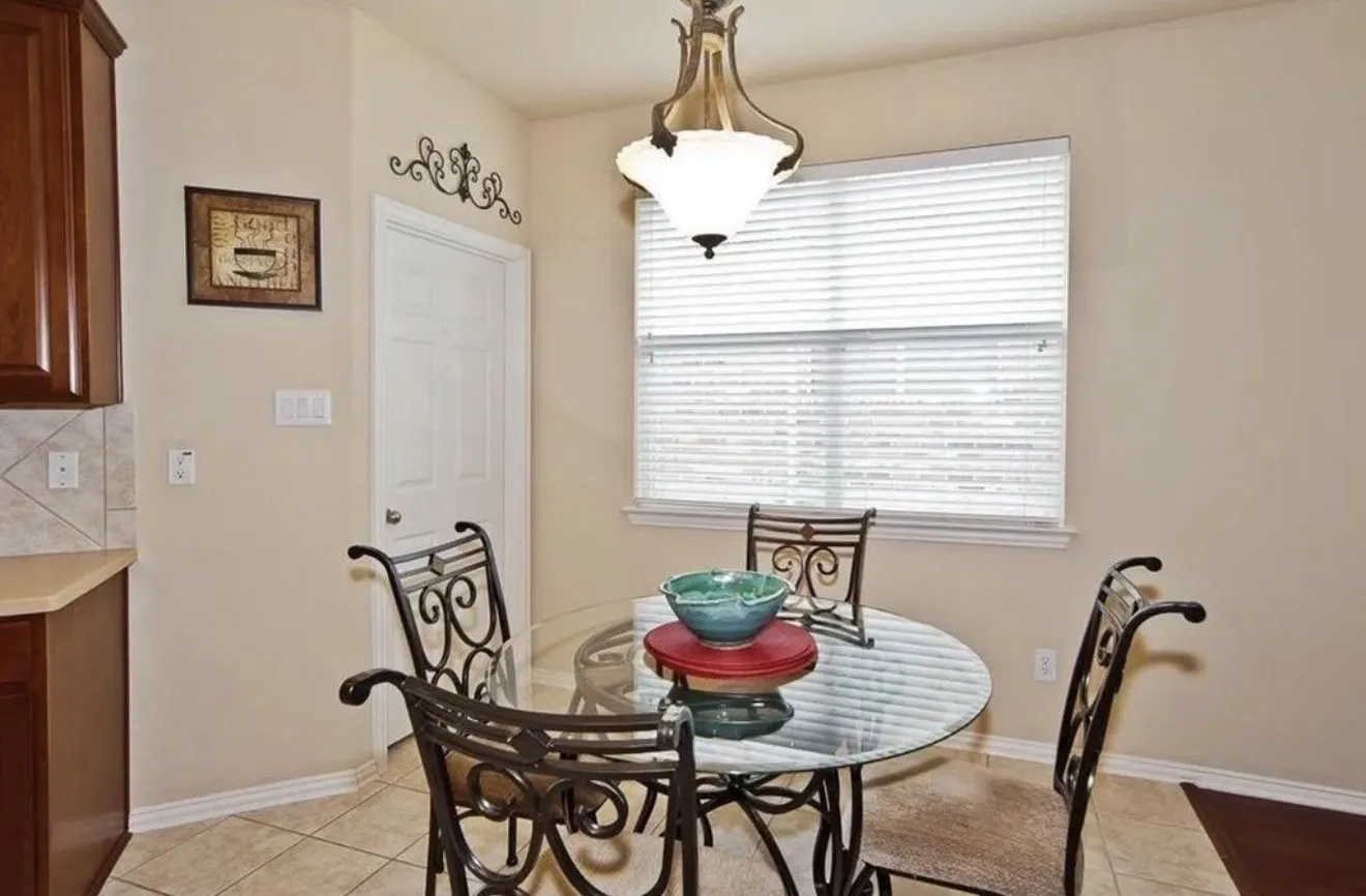 Single Family Residence For Rent in Denton County , 14717 Eaglemont Drive, Little Elm, Texas 75068, 3 Bedroom, 2 Bathroom, 2 Garage spaces, 1,790 Sqft, built in 2005, mls#21351889, Real Estate Agent in Little Elm, Homes For Rent in Denton county, Homes For Rent in Little Elm, Realtor in Little Elm Texas, Real Estate Brokerage Independent Realty Texas, Luminita Cordes Realtor