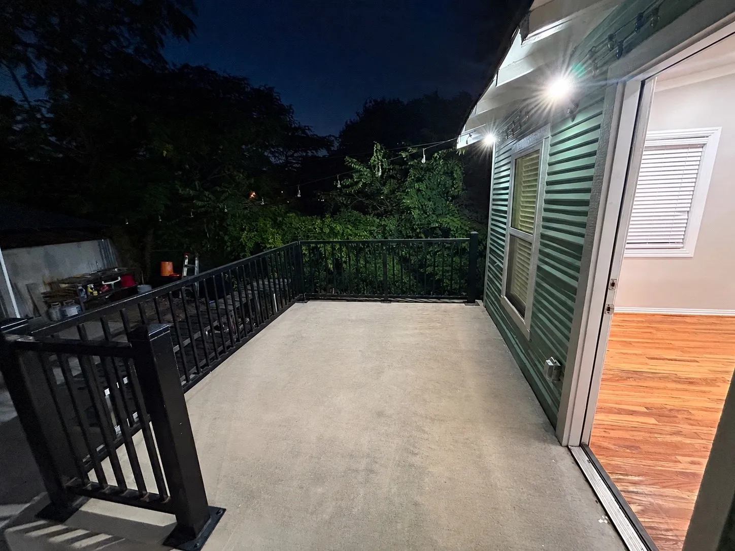 Single Family Residence For Rent in Dallas County , 505 S Storey Street, Dallas, Texas 75203, 2 Bedrooms, 1 Bathroom, Garage spaces, 975 Sqft, built in 1945, Price $1,900, mls#21352130, Real Estate Agent in Dallas, Homes For Rent in Dallas county, Homes For Rent in Dallas, Realtor in Dallas Texas, Real Estate Brokerage Independent Realty Texas, Luminita Cordes Realtor