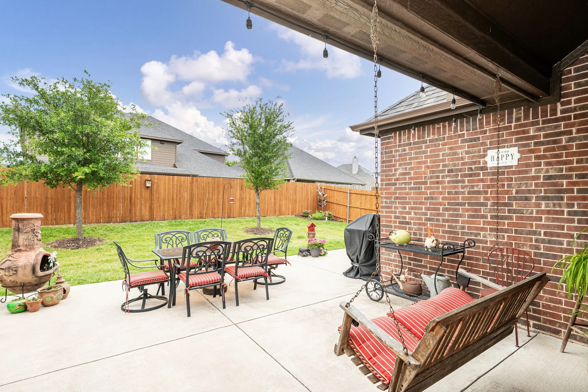 Single Family Residence For Sale in Collin County , 4312 Juniper Lane, Melissa, Texas 75454, 3 Bedroom, 2 Bathroom, 2 Garage spaces, 2,222 Sqft, built in 2018, mls#21351678, Real Estate Agent in Melissa, Homes For Sale in Collin county, Homes For Sale in Melissa, Realtor in Melissa Texas, Real Estate Brokerage Independent Realty Texas, Luminita Cordes Realtor