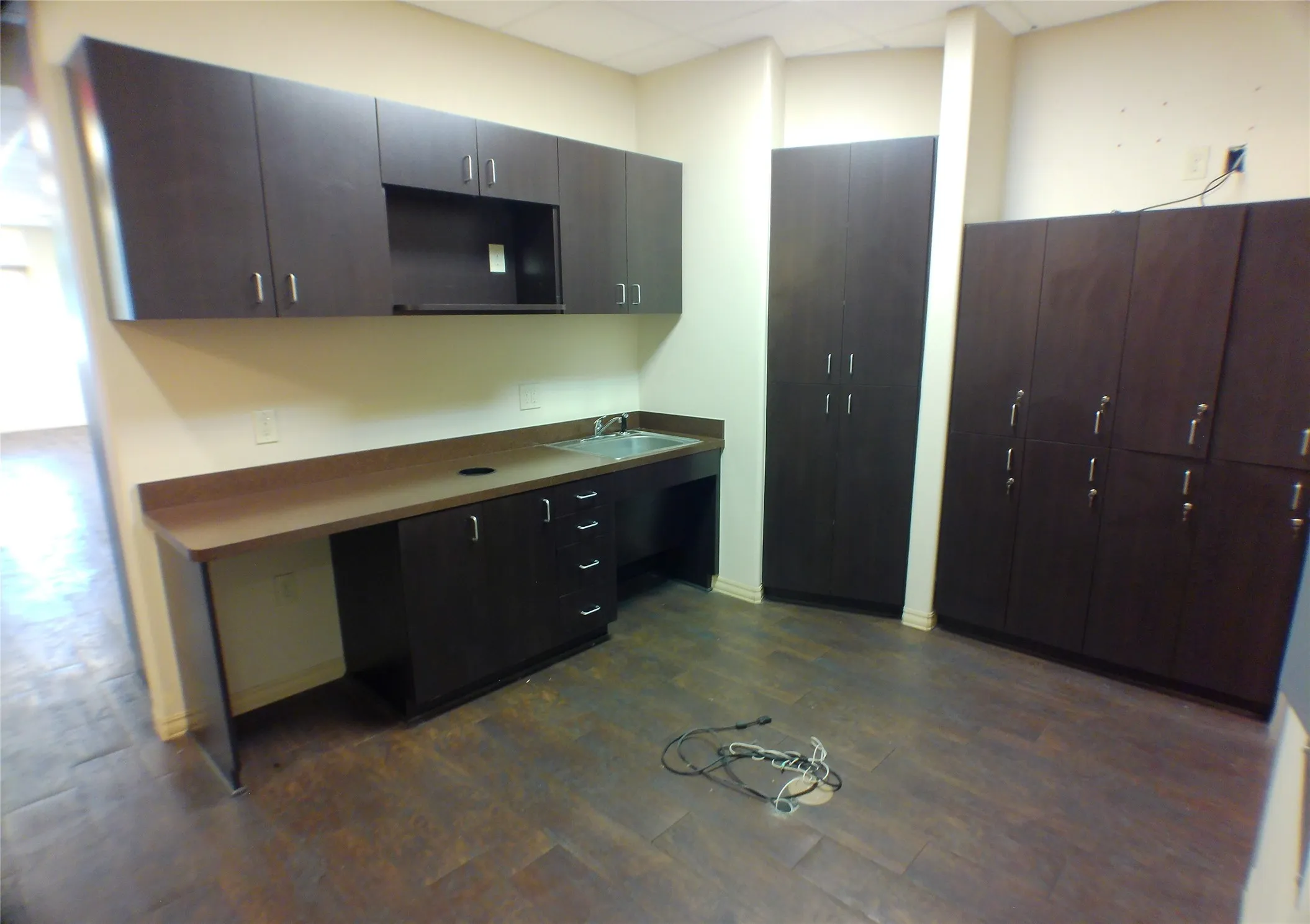 Office For Rent in Tarrant County , 6252 Davis Boulevard, North Richland Hills, Texas 76180, 0, 0, Garage spaces, 0 Sqft, built in 2006, mls#21352357, Real Estate Agent in North Richland Hills, Homes For Rent in Tarrant county, Homes For Rent in North Richland Hills, Realtor in North Richland Hills Texas, Real Estate Brokerage Independent Realty Texas, Luminita Cordes Realtor