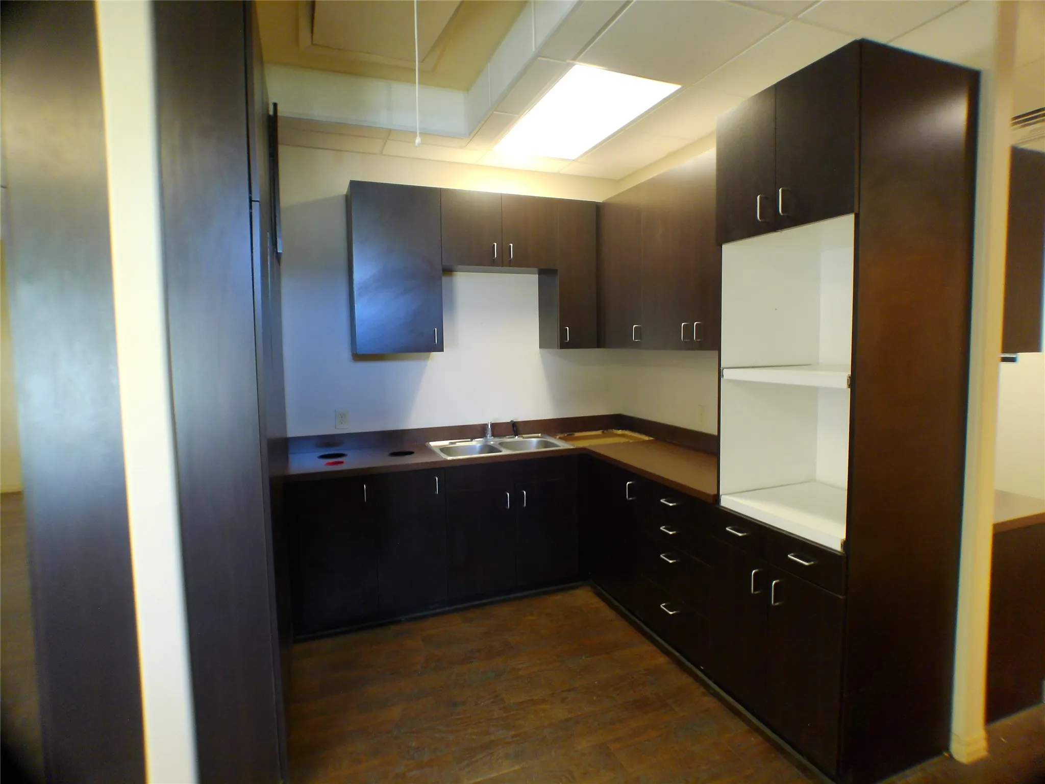Office For Rent in Tarrant County , 6252 Davis Boulevard, North Richland Hills, Texas 76180, 0, 0, Garage spaces, 0 Sqft, built in 2006, mls#21352357, Real Estate Agent in North Richland Hills, Homes For Rent in Tarrant county, Homes For Rent in North Richland Hills, Realtor in North Richland Hills Texas, Real Estate Brokerage Independent Realty Texas, Luminita Cordes Realtor